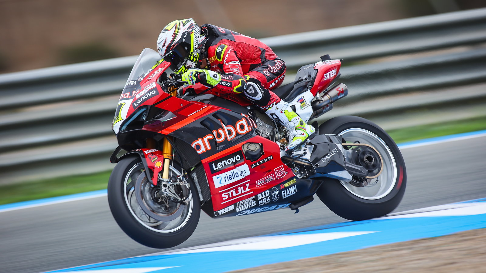 GALLERY: Jonathan Rea on a Yamaha, Andrea Iannone on a Ducati, Axel Bassani at Kawasaki...