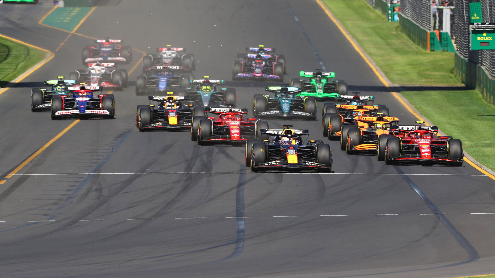 Max Verstappen leads at the start at the Australian GP