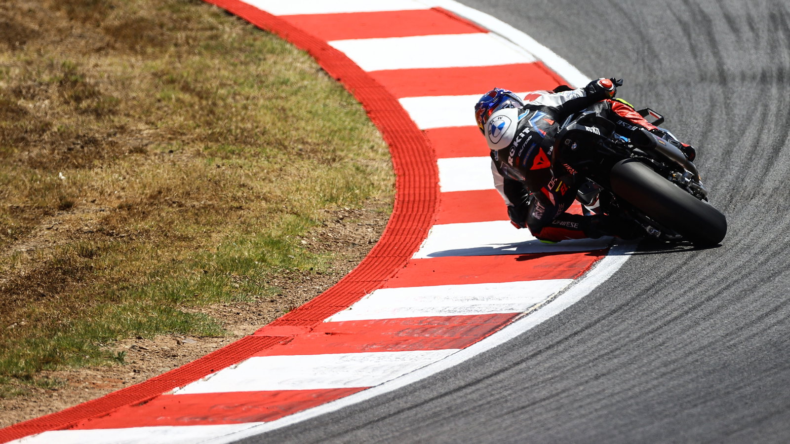 Toprak Razgatlioglu, 2024 Portuguese WorldSBK. - Gold and Goose.