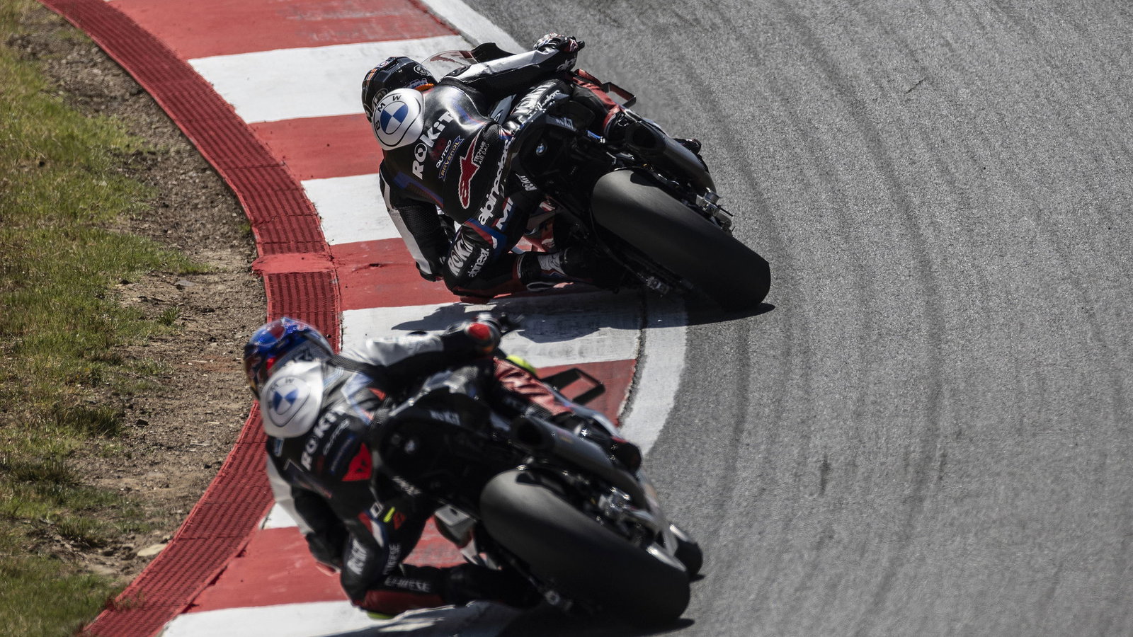 Michael van der Mark, Toprak Razgatlioglu, 2024 Portuguese WorldSBK. Credit: Gold and Goose.