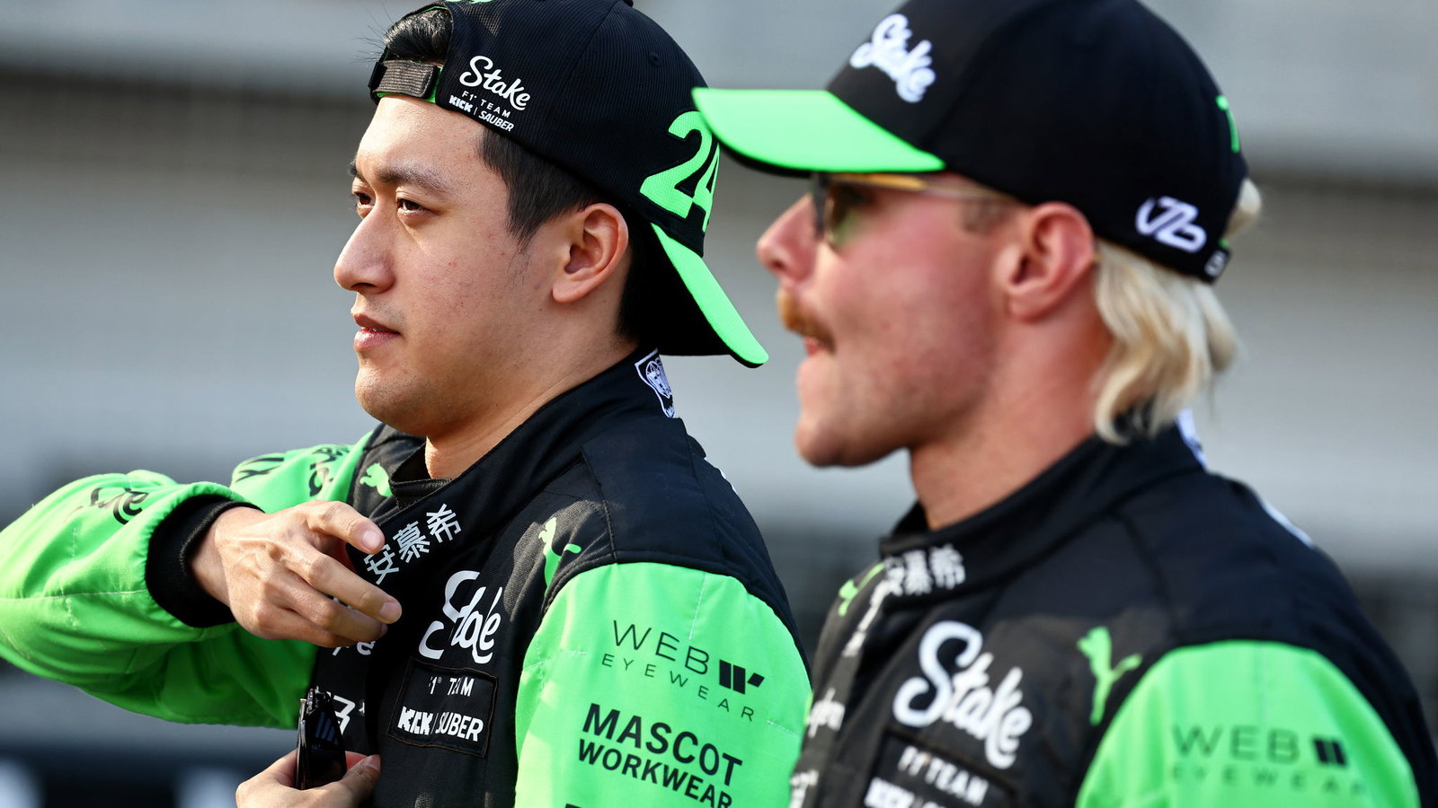 Zhou Guanyu and Valtteri Bottas