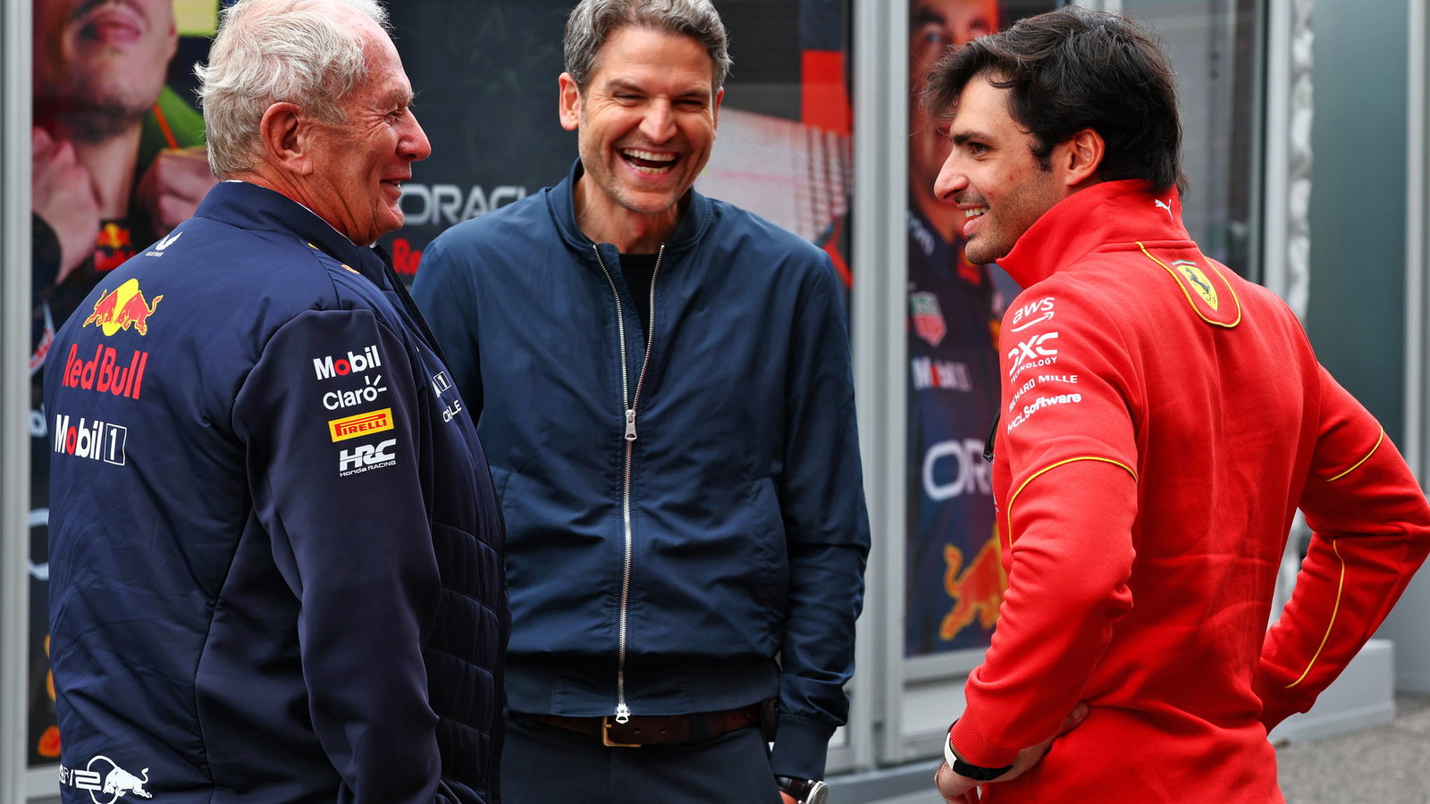 Helmut Marko and Carlos Sainz