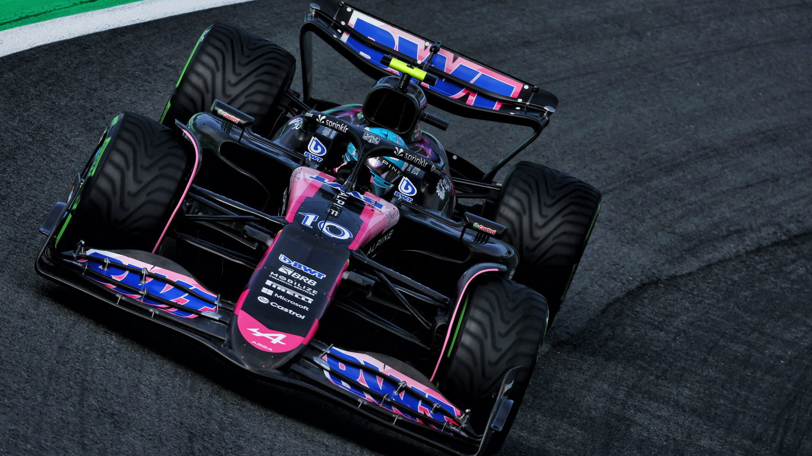 Pierre Gasly on track at Zandvoort 