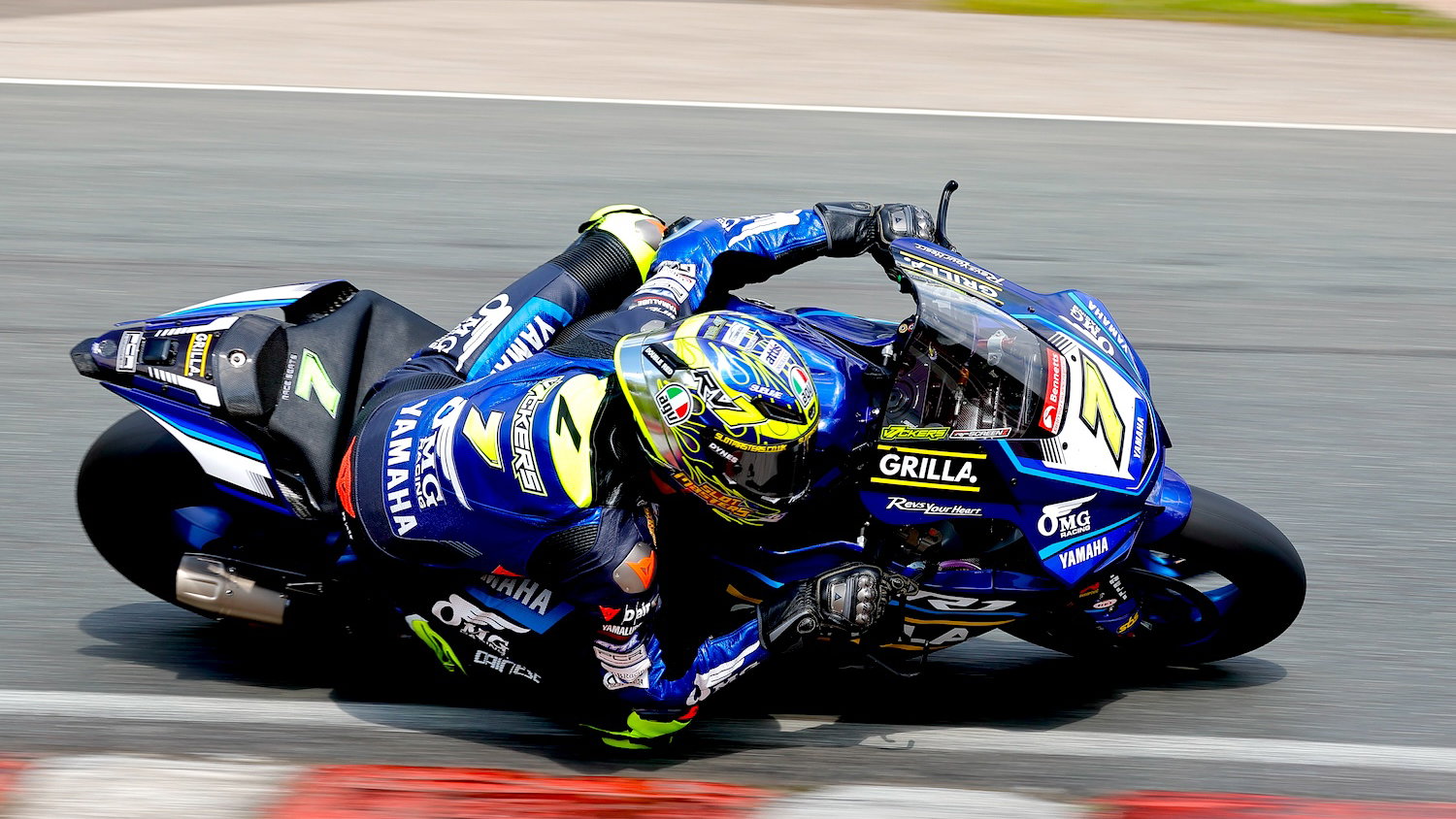 Ryan Vickers, OMG GRILLA Yamaha Racing, Yamaha R1, action [Ian Hopgood]