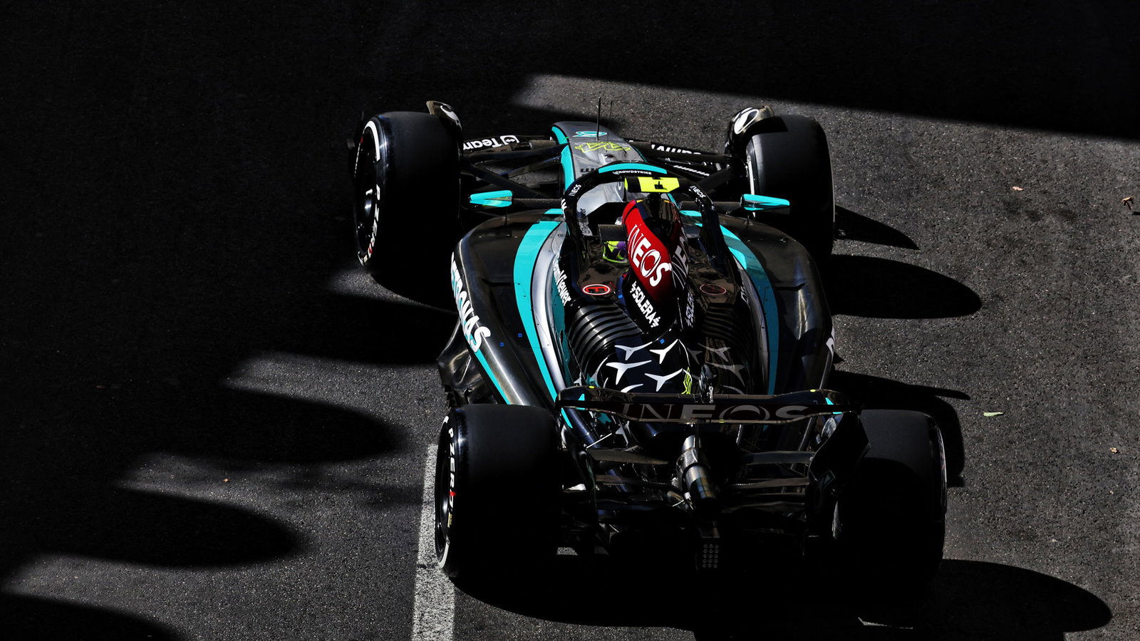 Mercedes on track in Baku