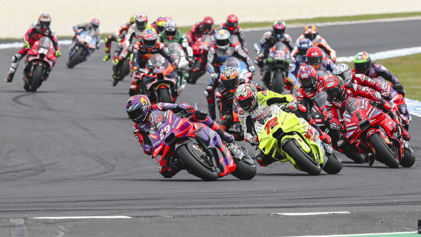 Martin leads 2024 Australian MotoGP Sprint