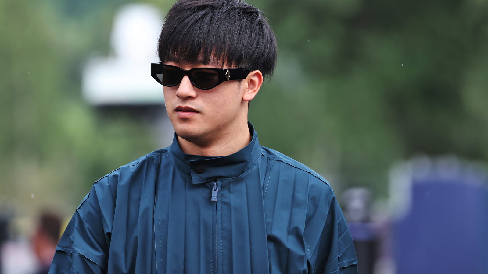 Zhou Guanyu regularly wears creative outfits in the F1 paddock