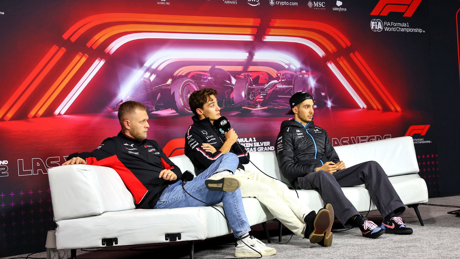 Kevin Magnussen, George Russell and Esteban Ocon in the FIA press conference in Las Vegas 