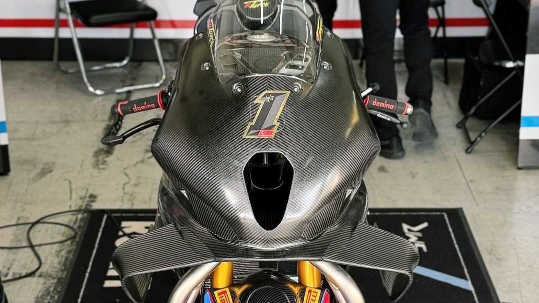 #1 BMW M1000RR, 2024 Jerez private test. Credit: Toprak Razgatlioglu/Instagram.