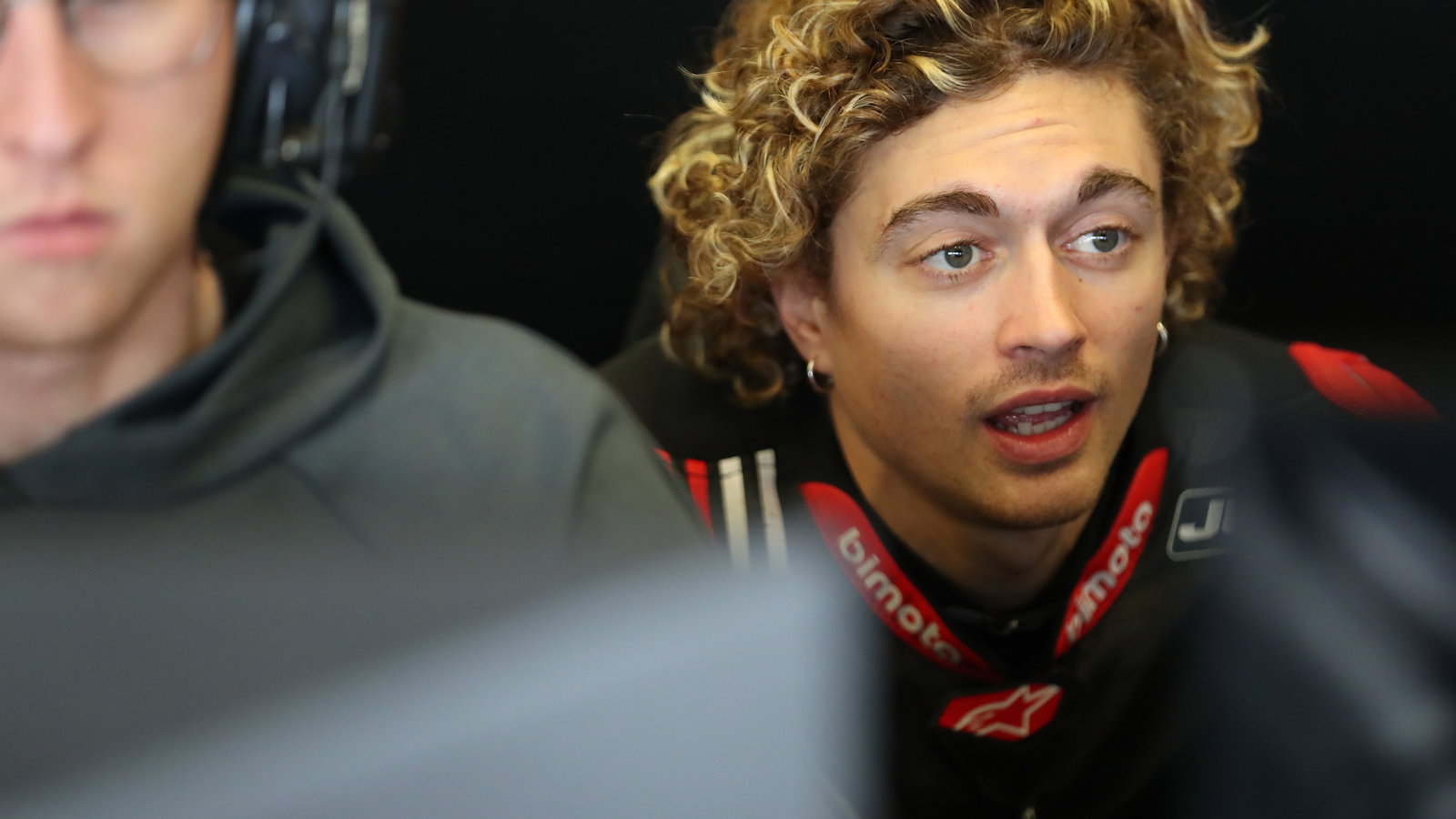 Axel Bassani, 2025 WorldSBK Jerez Test, pit box. Credit: Gold and Goose.