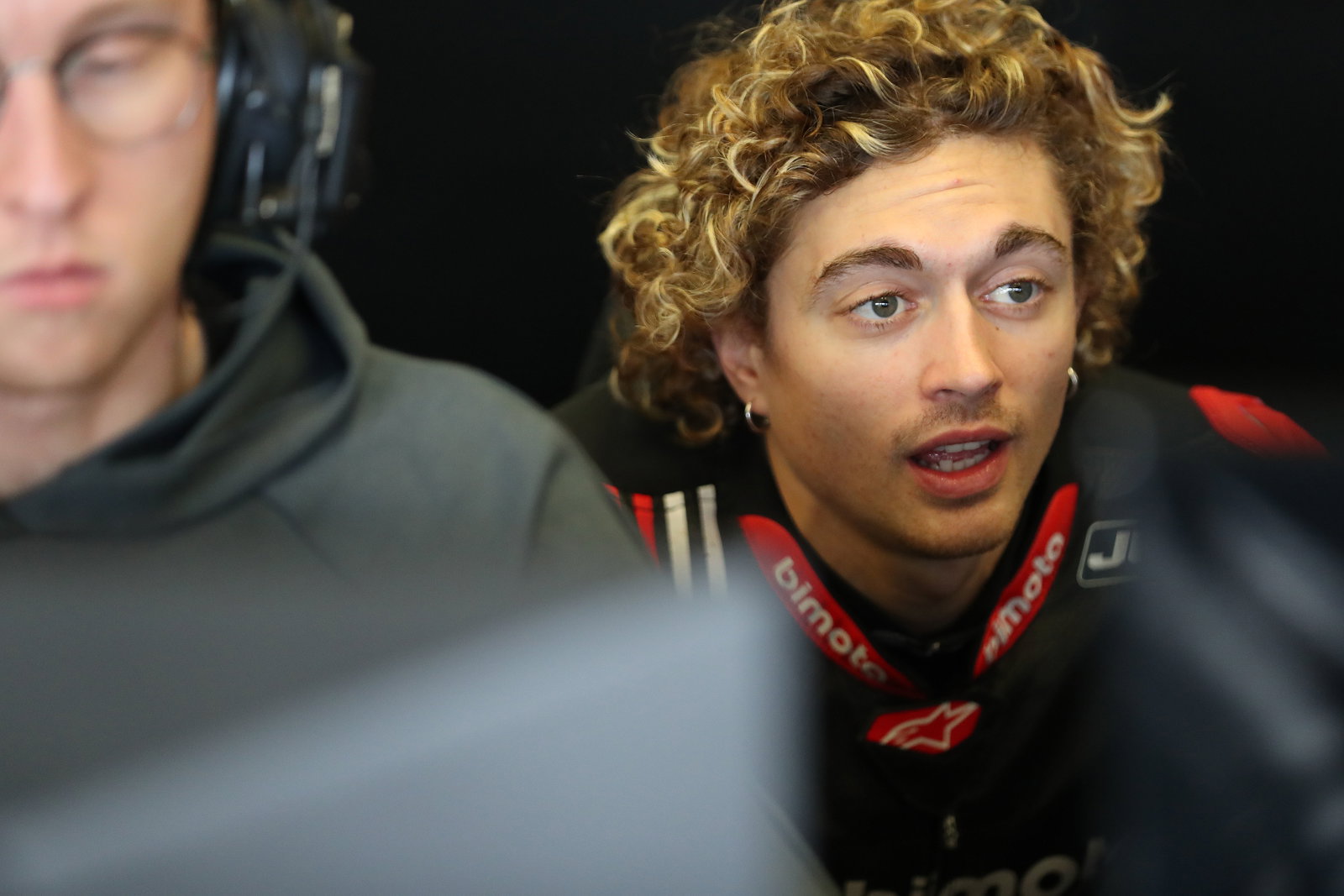 Axel Bassani, 2025 WorldSBK Jerez Test, pit box. Credit: Gold and Goose.