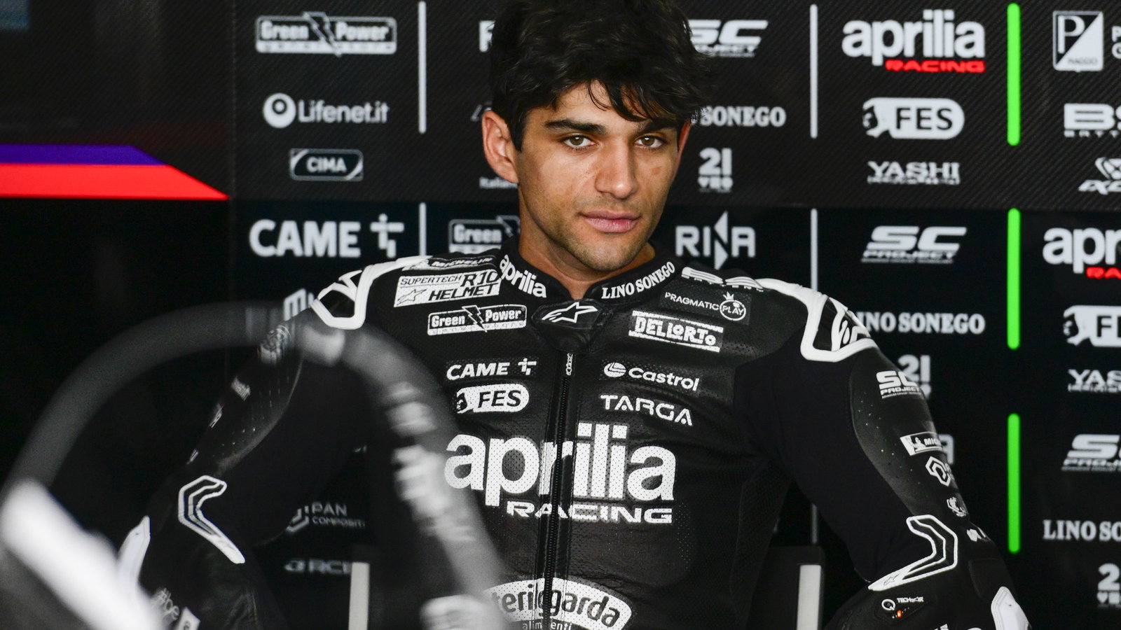 Jorge Martin, 2025 MotoGP Sepang Test, pit box. Credit: Gold and Goose.