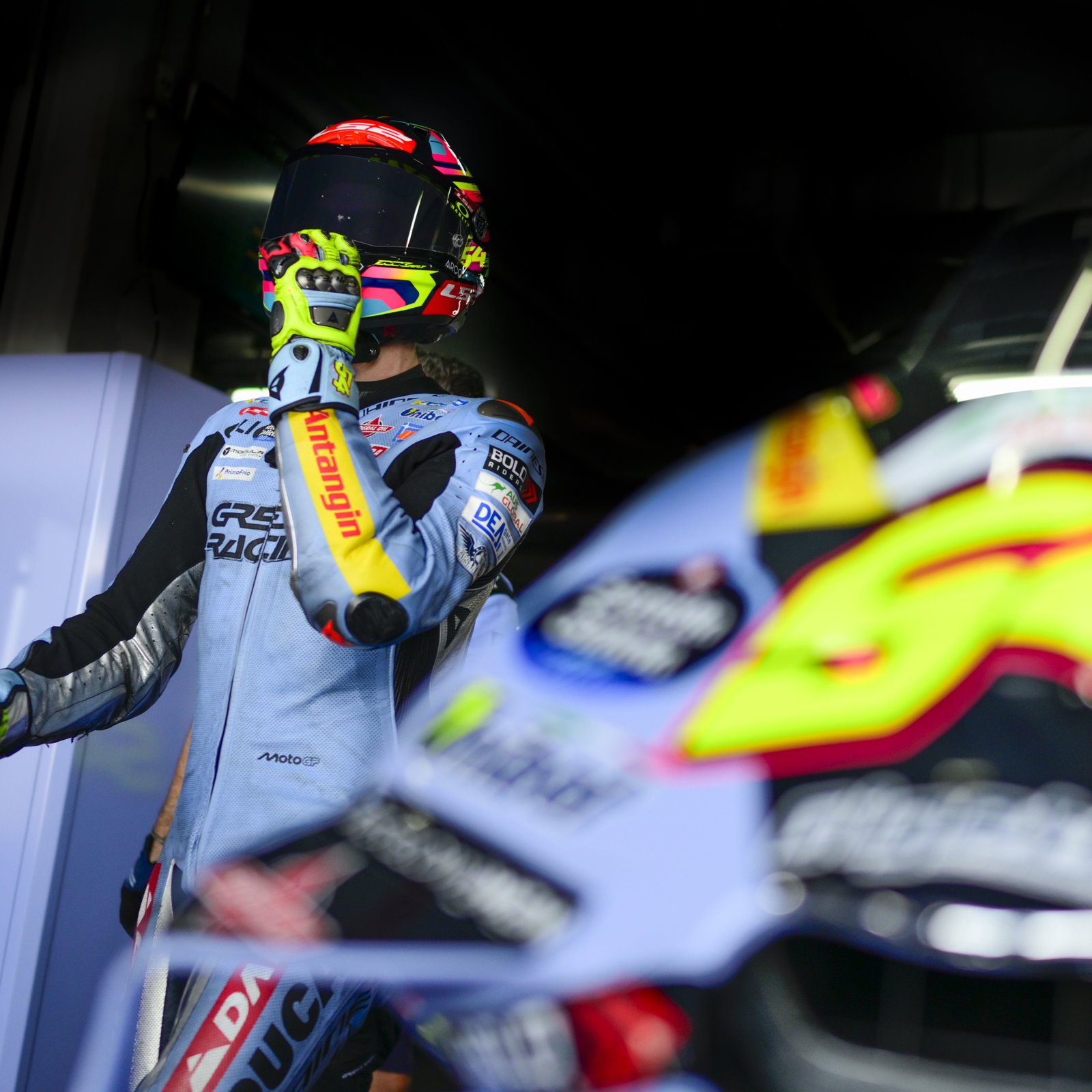 Fermin Aldeguer, 2025 MotoGP Buriram Test, pit box. Credit: Gold and Goose.