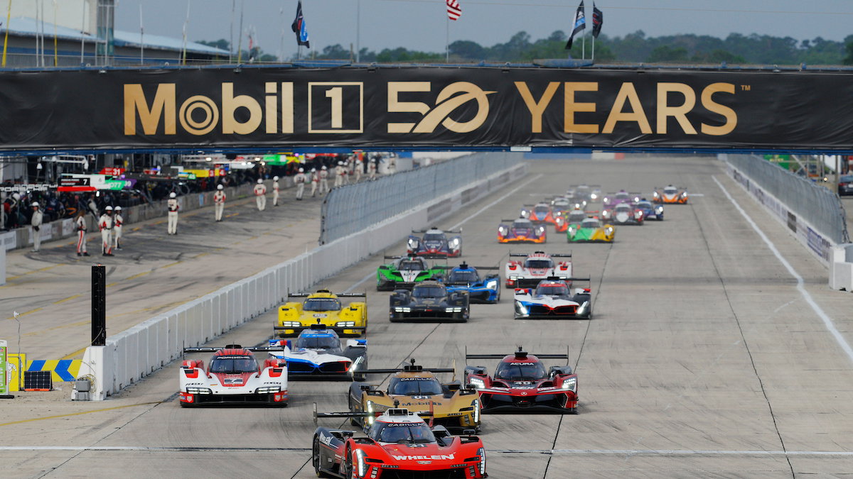 Sebring 12 Hours race start