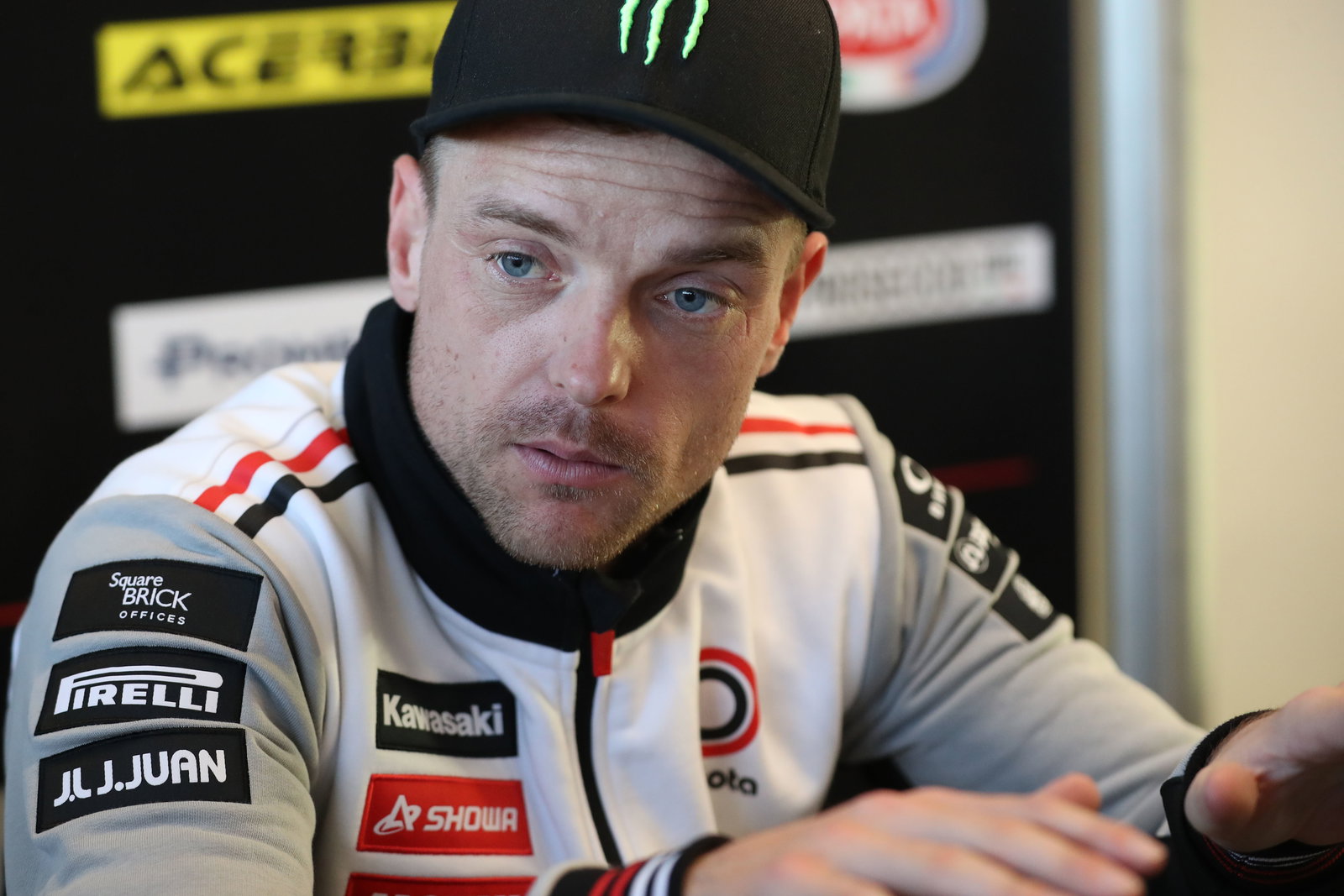 Alex Lowes, 2025 Australian WorldSBK, media debrief. Credit: Gold and Goose.