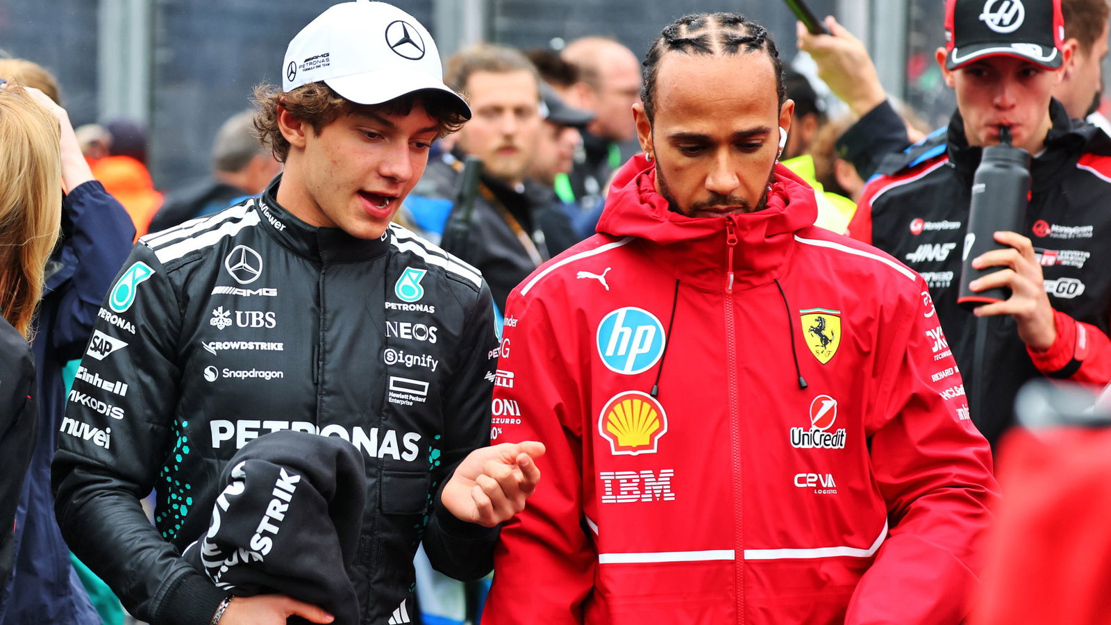 Kimi Antonelli, Lewis Hamilton