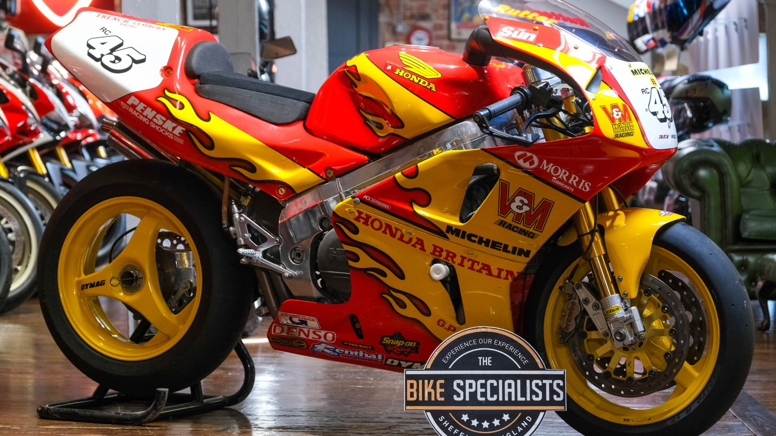 V&M Honda RVF750R RC45. Credit: The Bike Specialists.