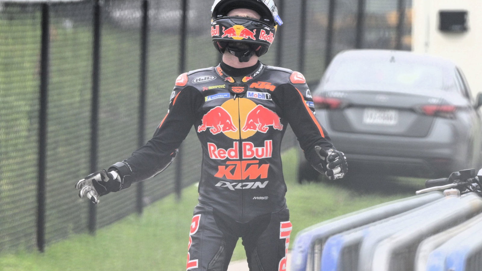 Brad Binder retires from Americas MotoGP