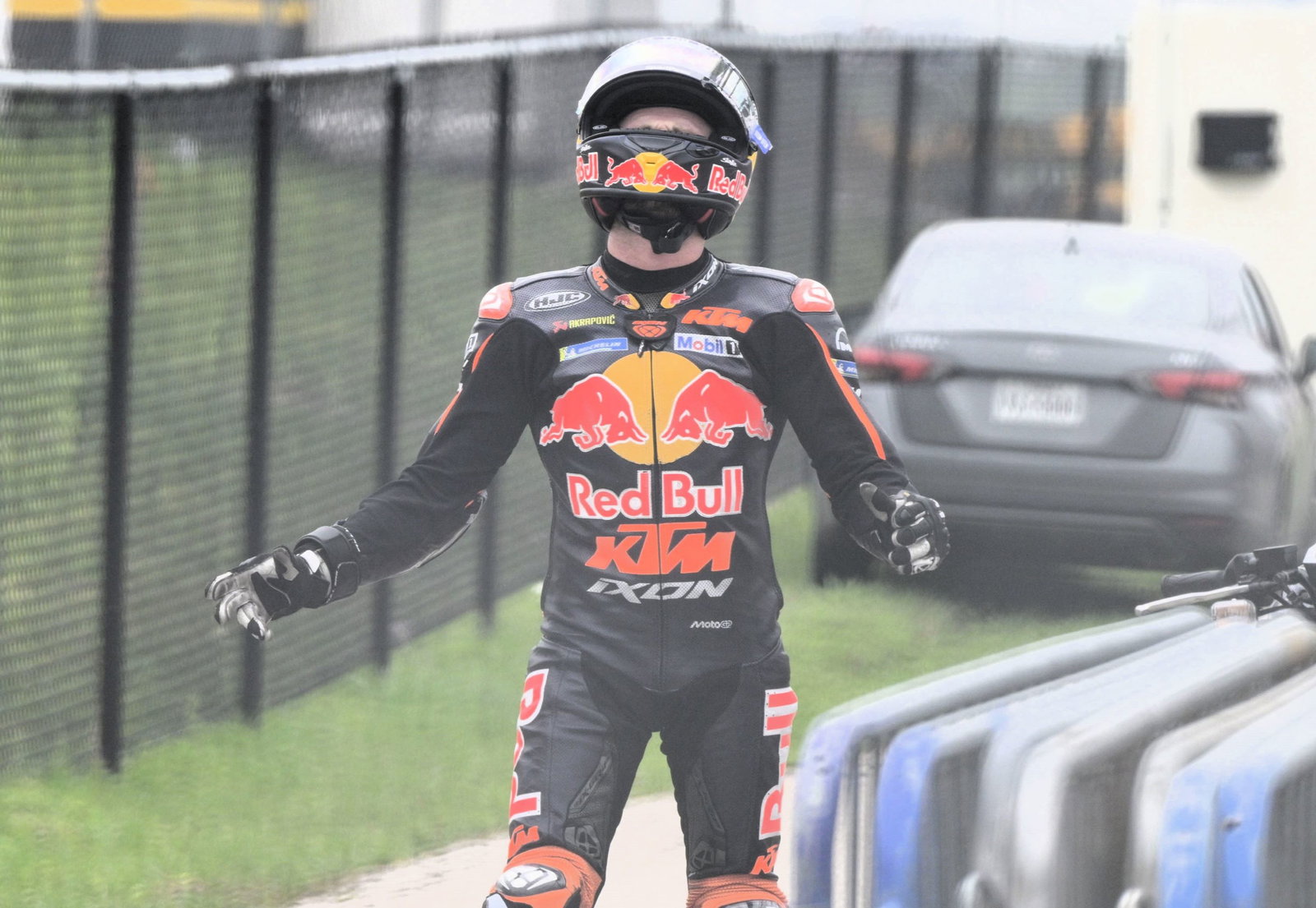 Brad Binder retires from Americas MotoGP