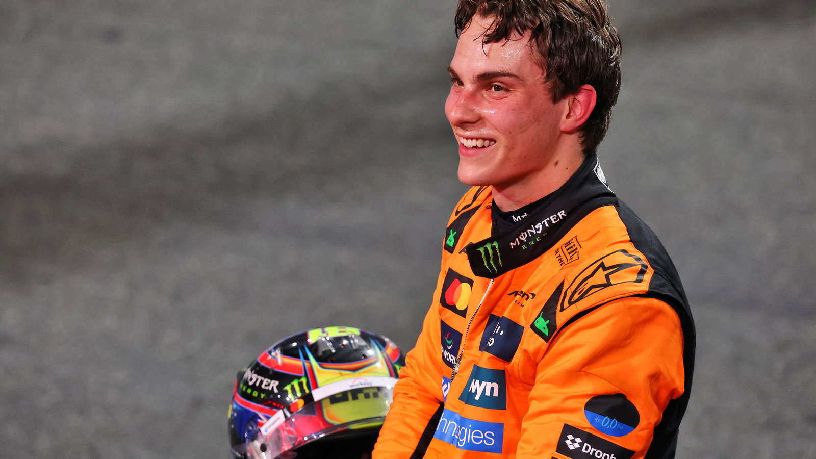 Oscar Piastri leads the F1 world championship 