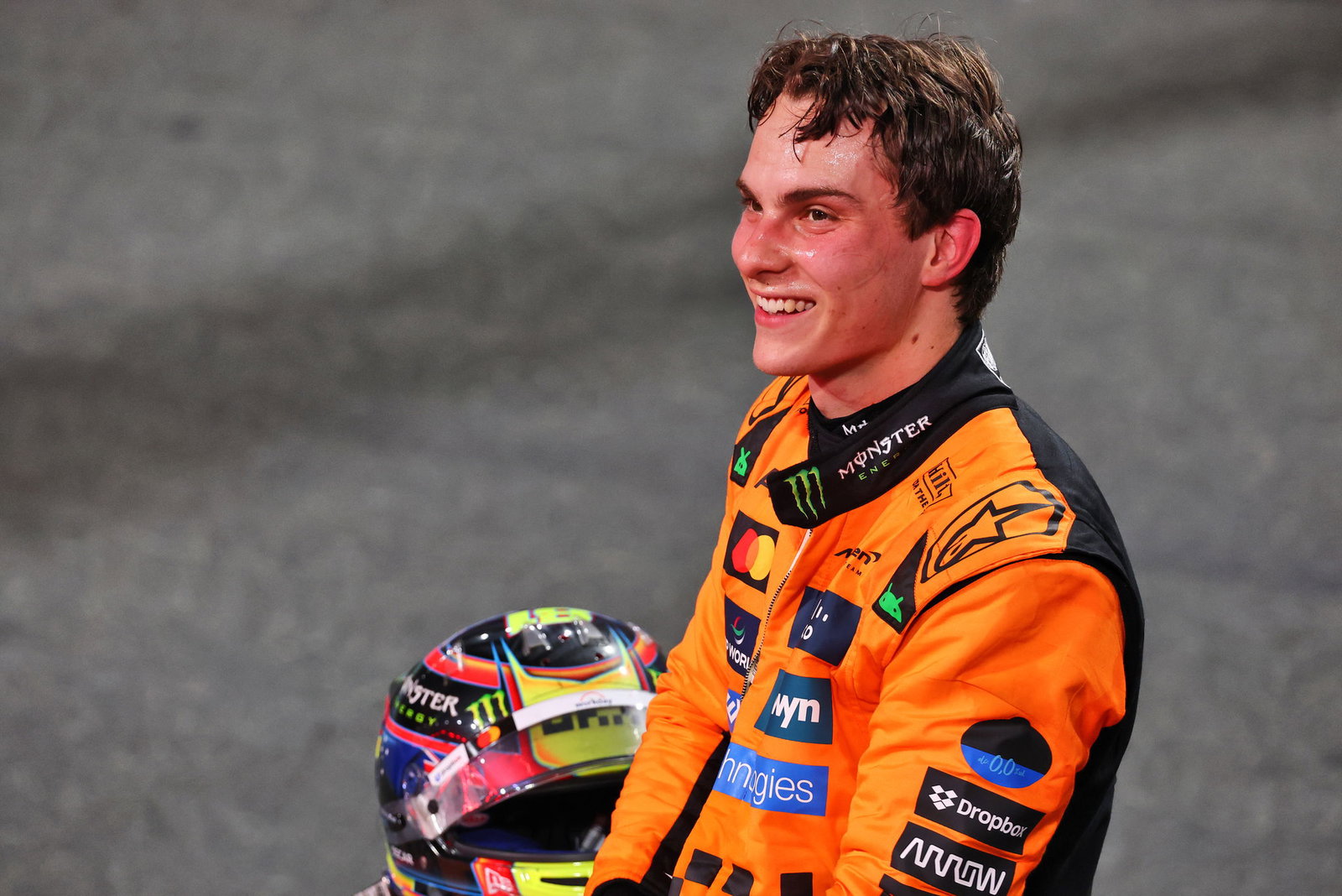 Oscar Piastri leads the F1 world championship 