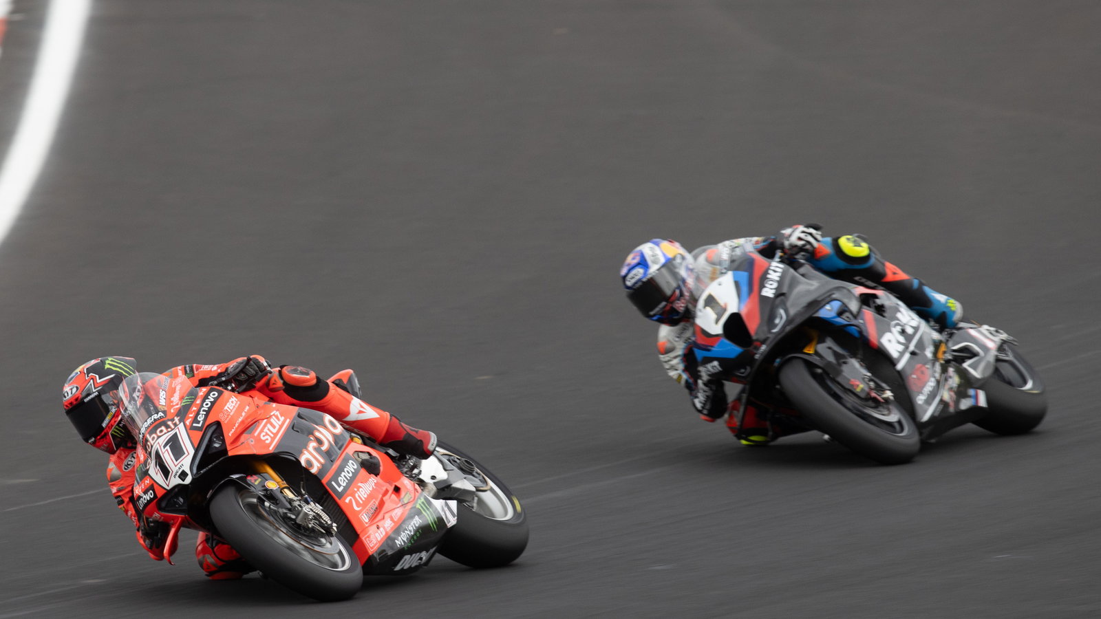 Nicolo Bulega leads Toprak Razgatlioglu, 2025 Czech WorldSBK. Credit: Gold and Goose.