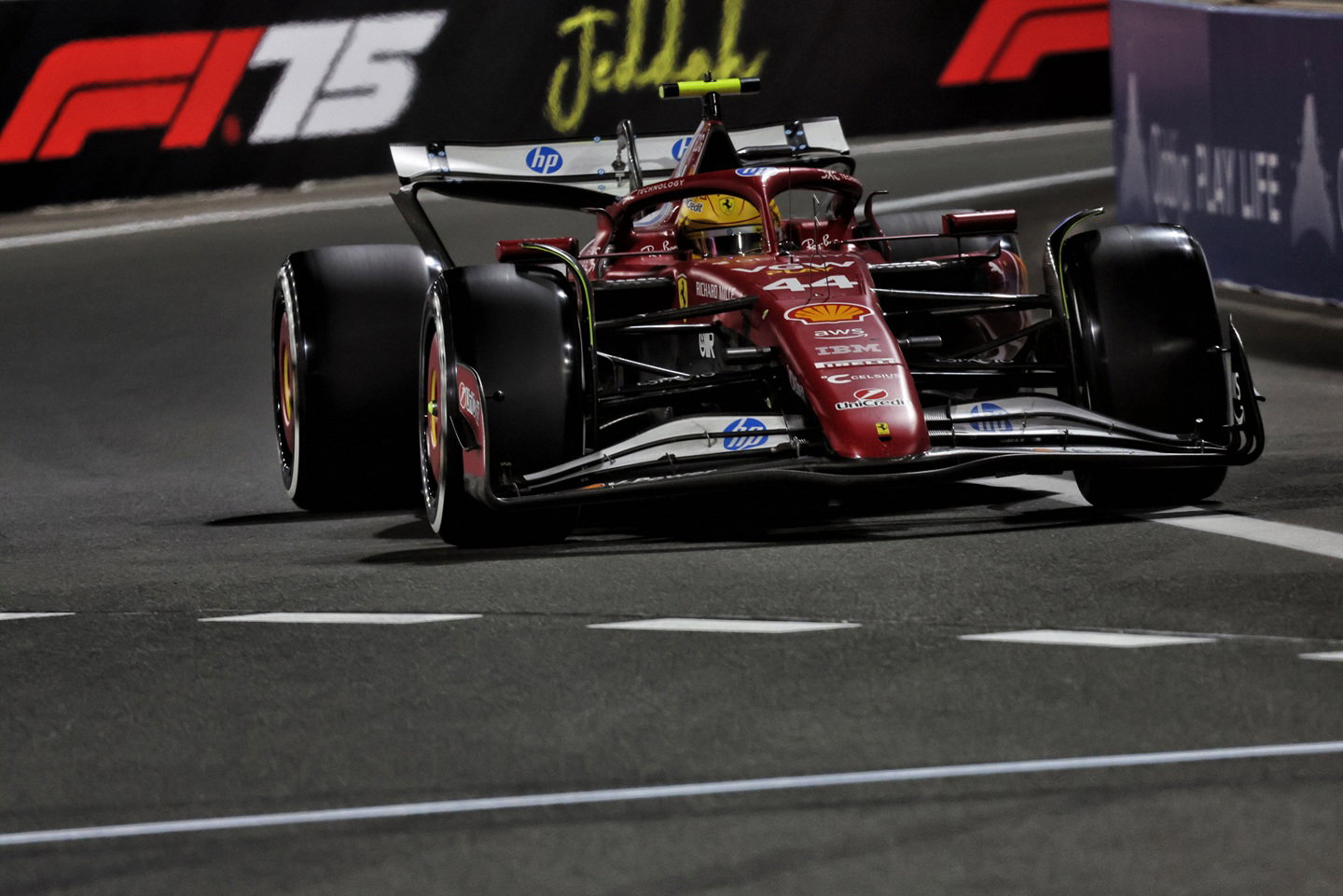 Lewis Hamilton, Ferrari