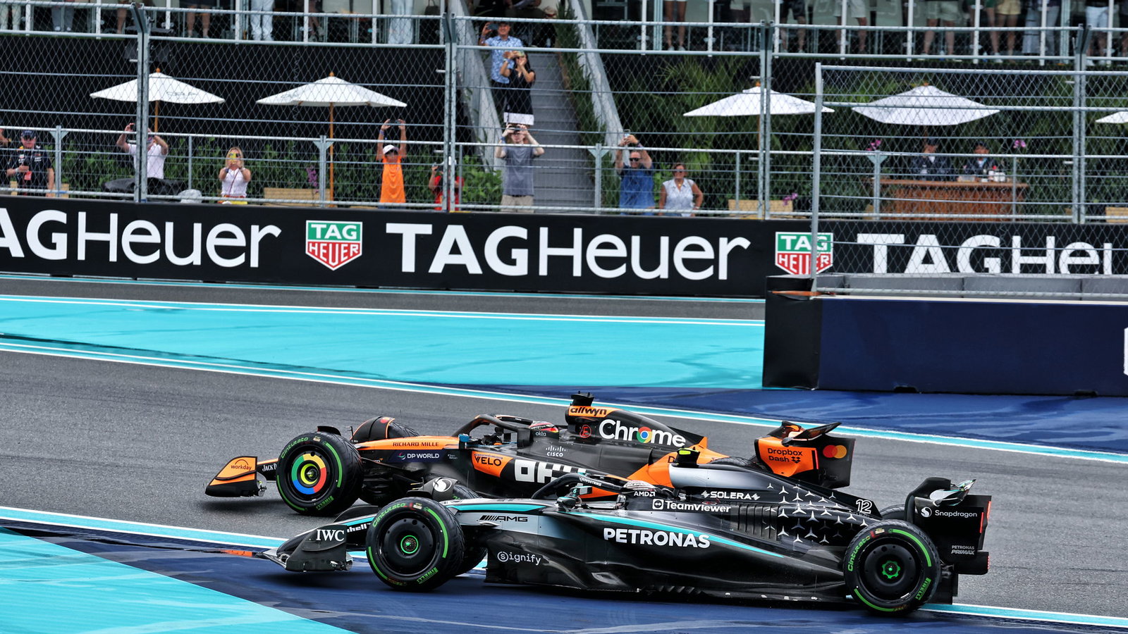 Oscar Piastri and Kimi Antonelli go wheel-to-wheel