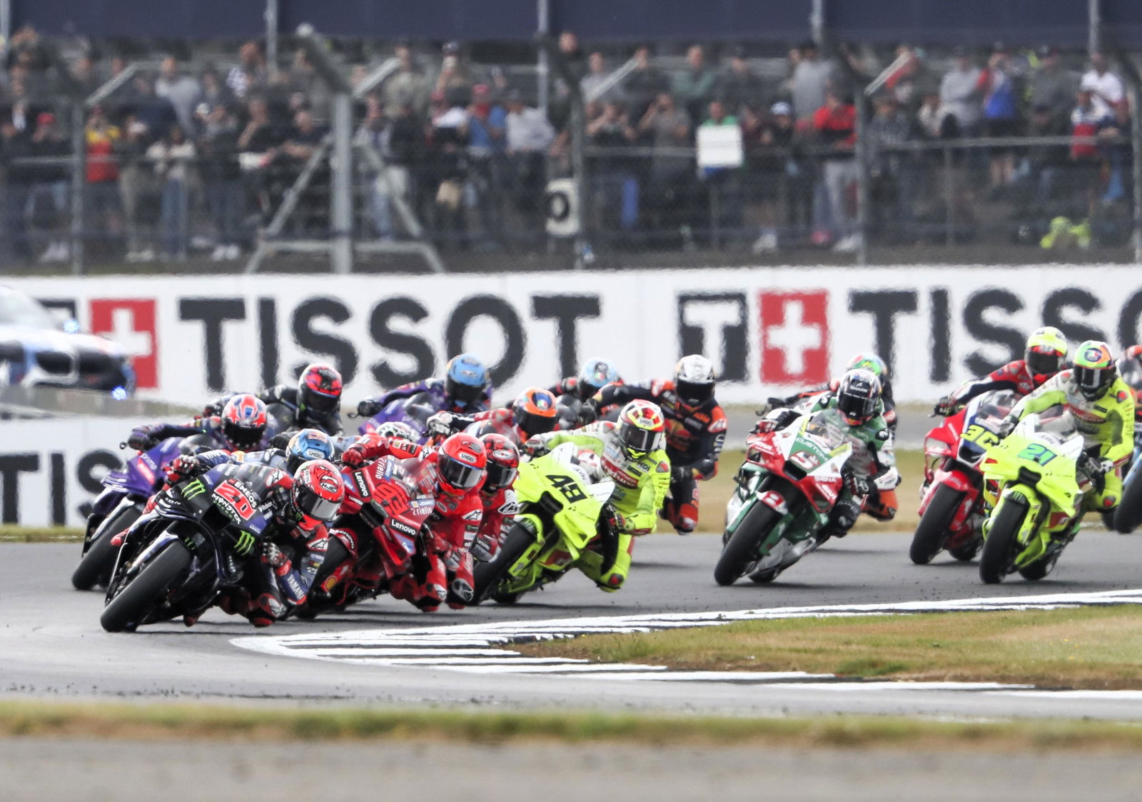 Quartararo leads, 2025 British MotoGP