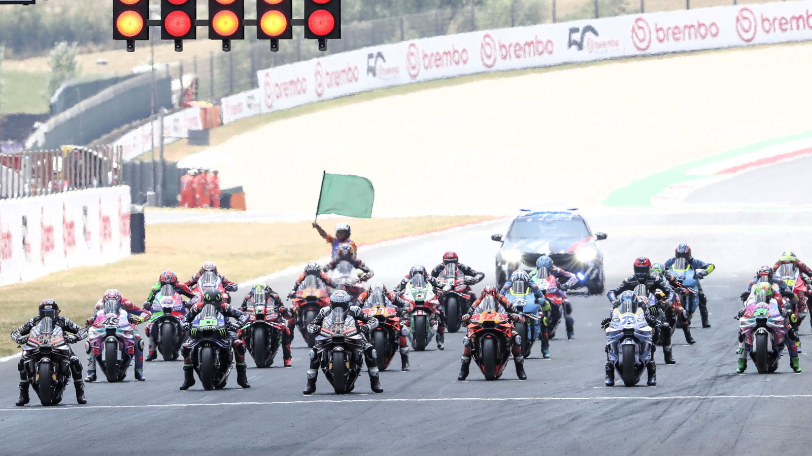 Start, 2025 Italian MotoGP