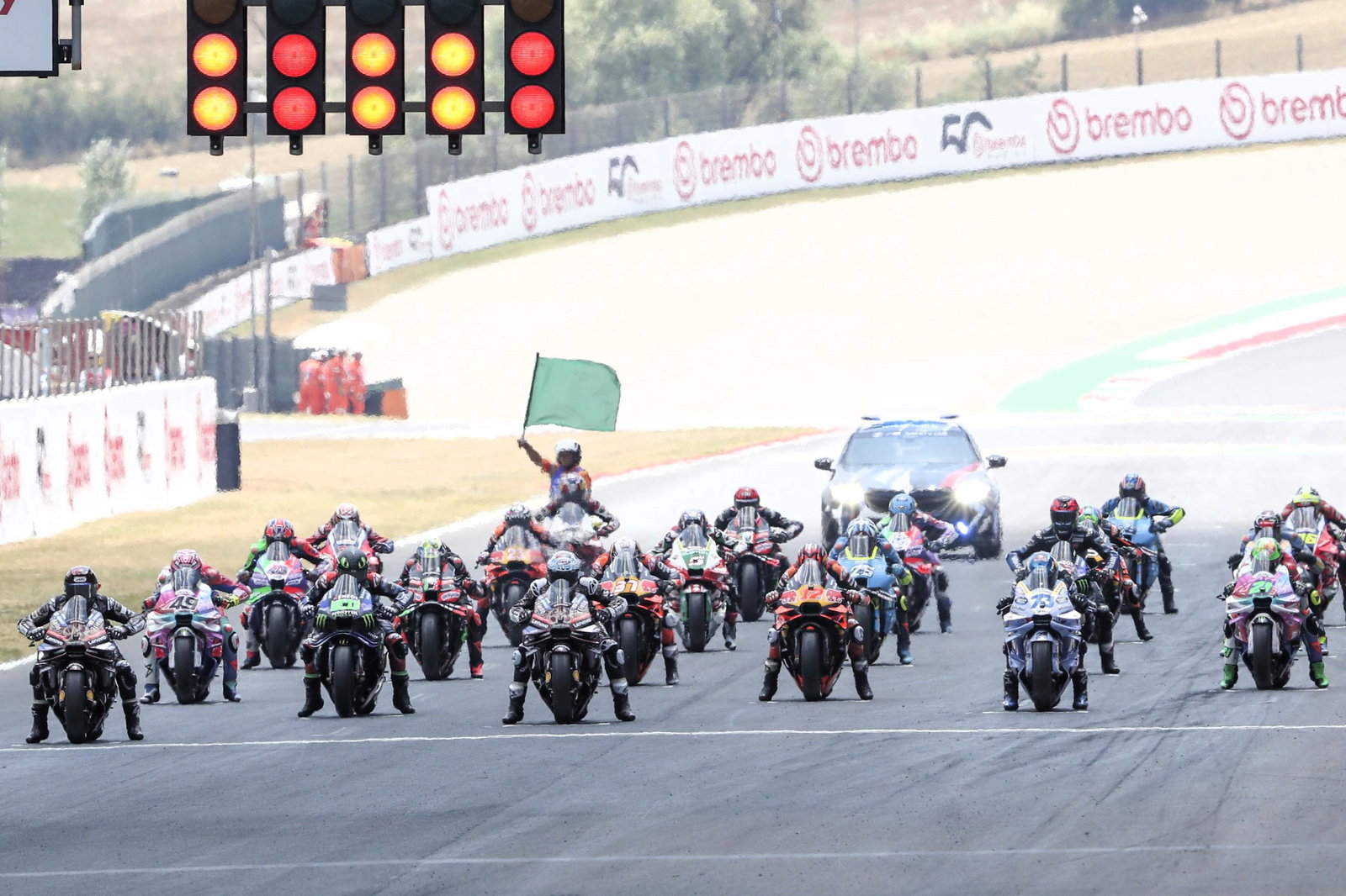 Start, 2025 Italian MotoGP