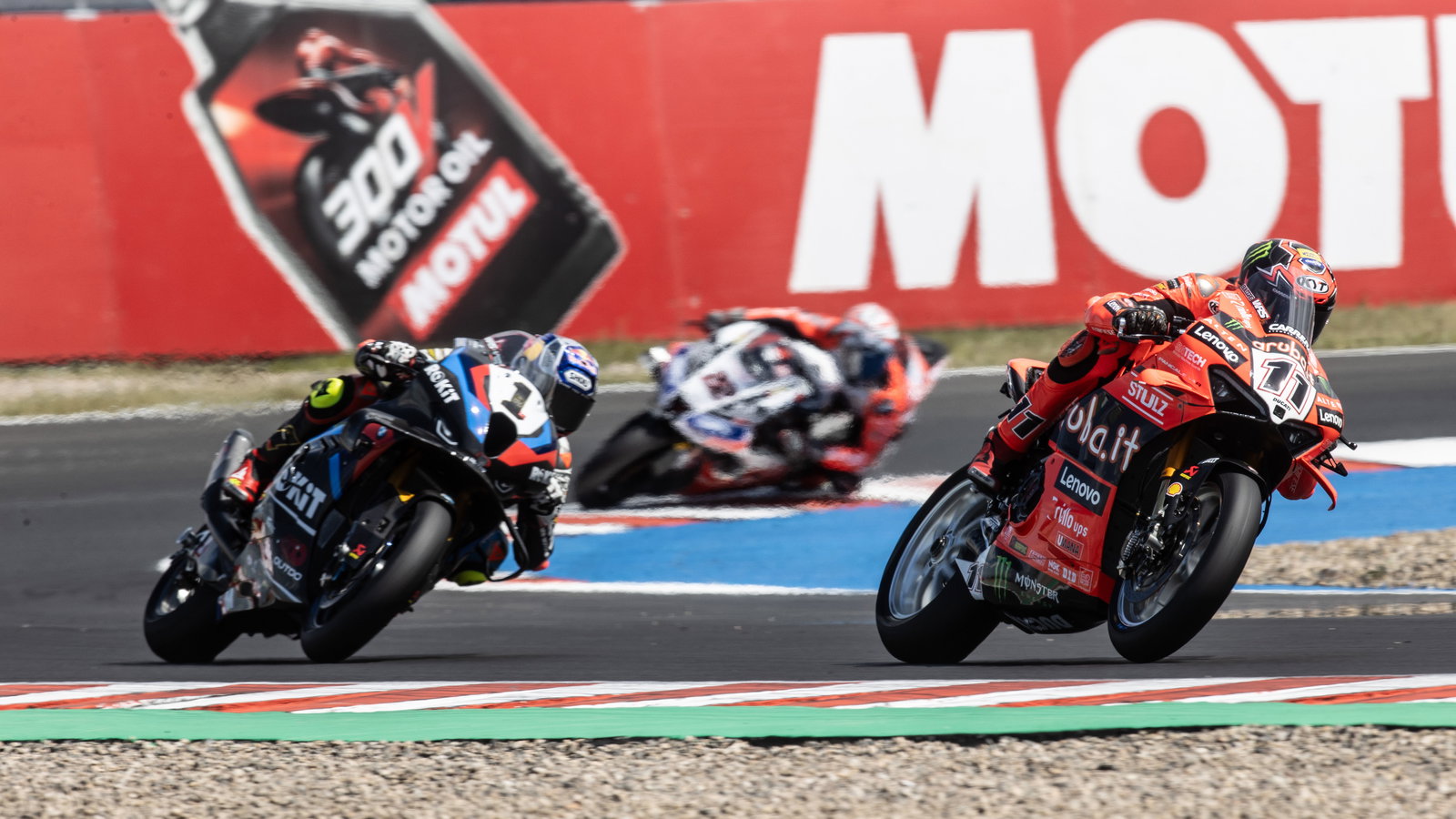 Nicolo Bulega leads Toprak Razgatlioglu, 2025 Czech WorldSBK. Credit: Gold and Goose.