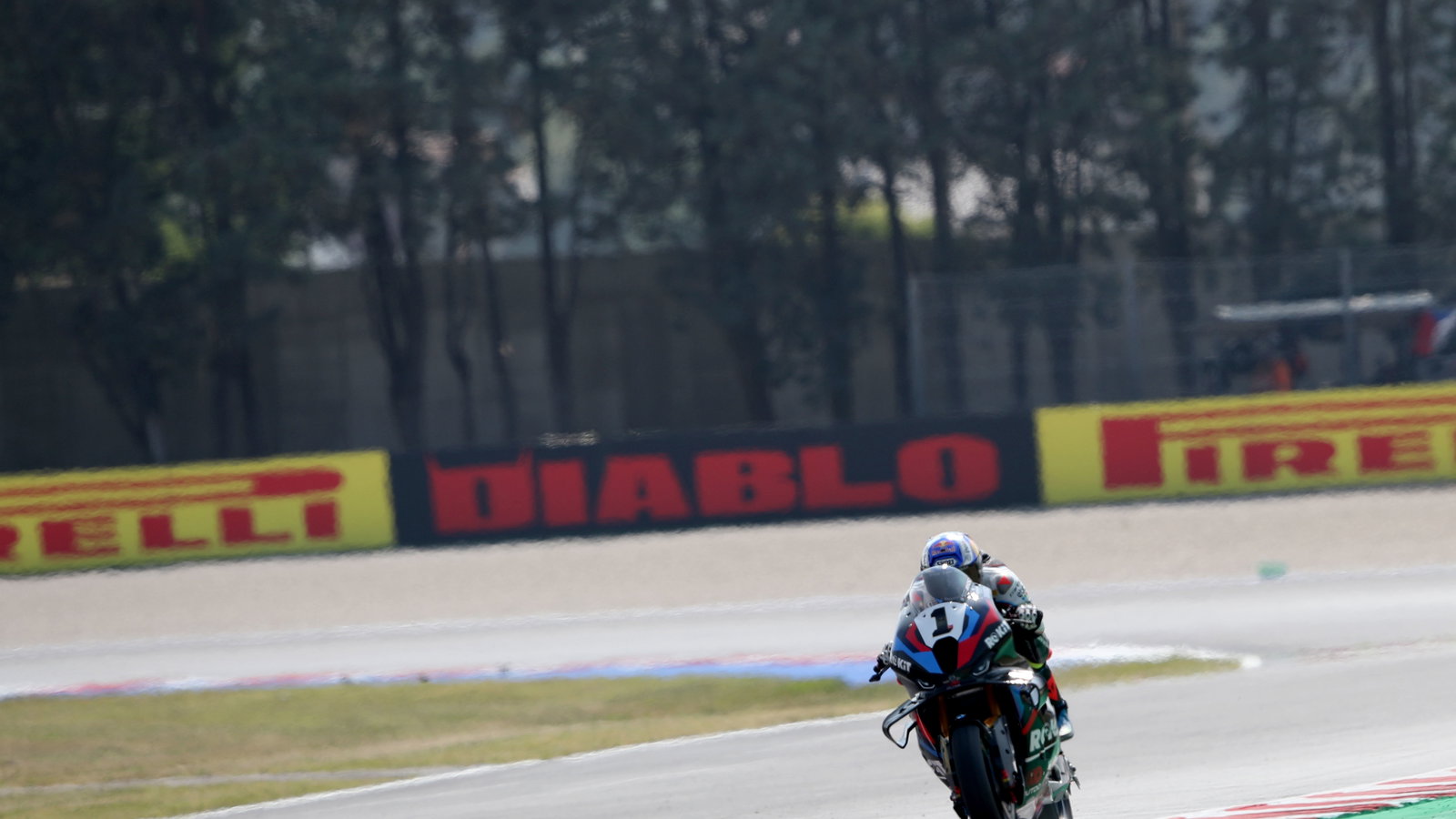 Toprak Razgatlioglu, 2025 Emilia-Romagna WorldSBK. Credit: Gold and Goose.