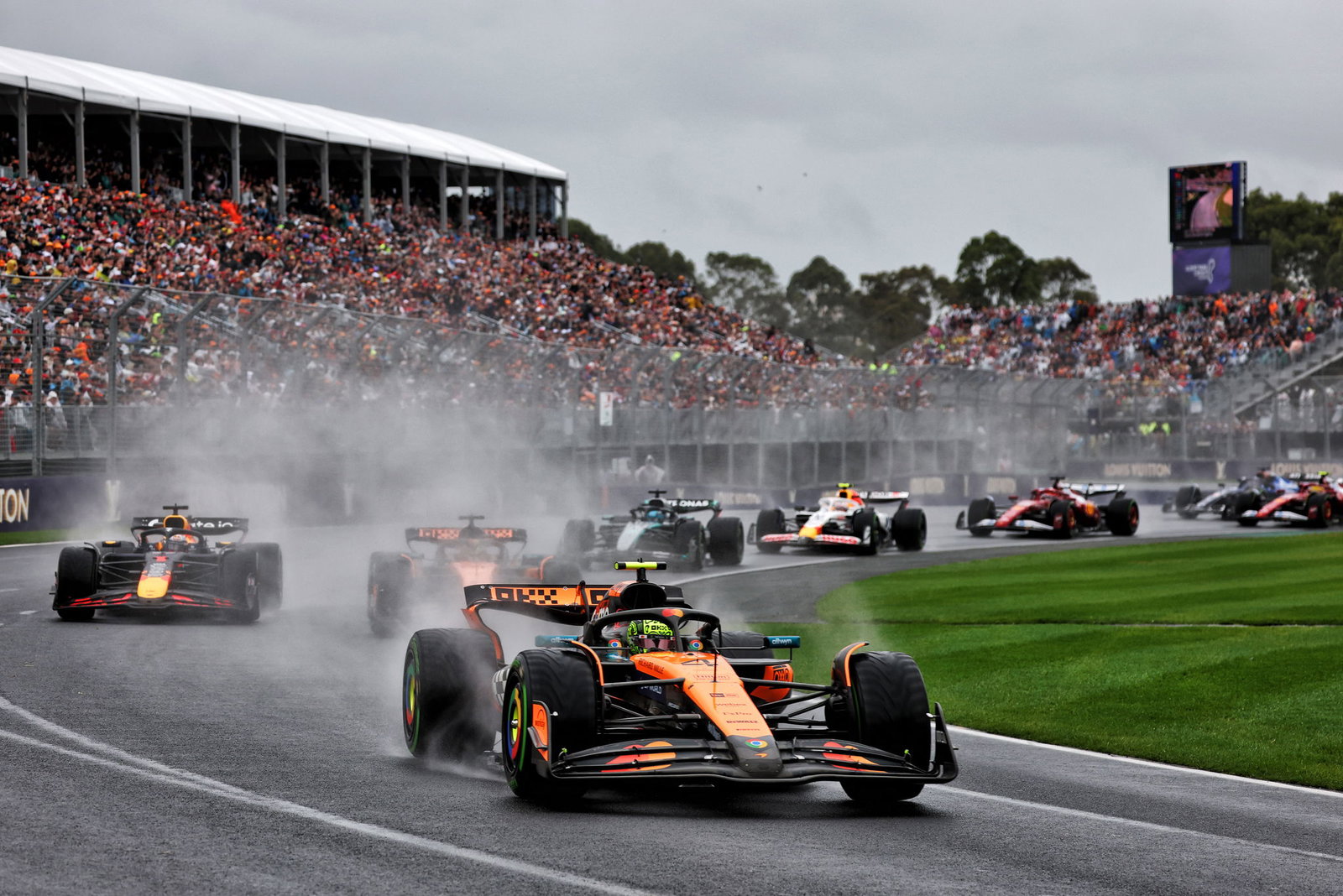 Start of the Australian Grand Prix