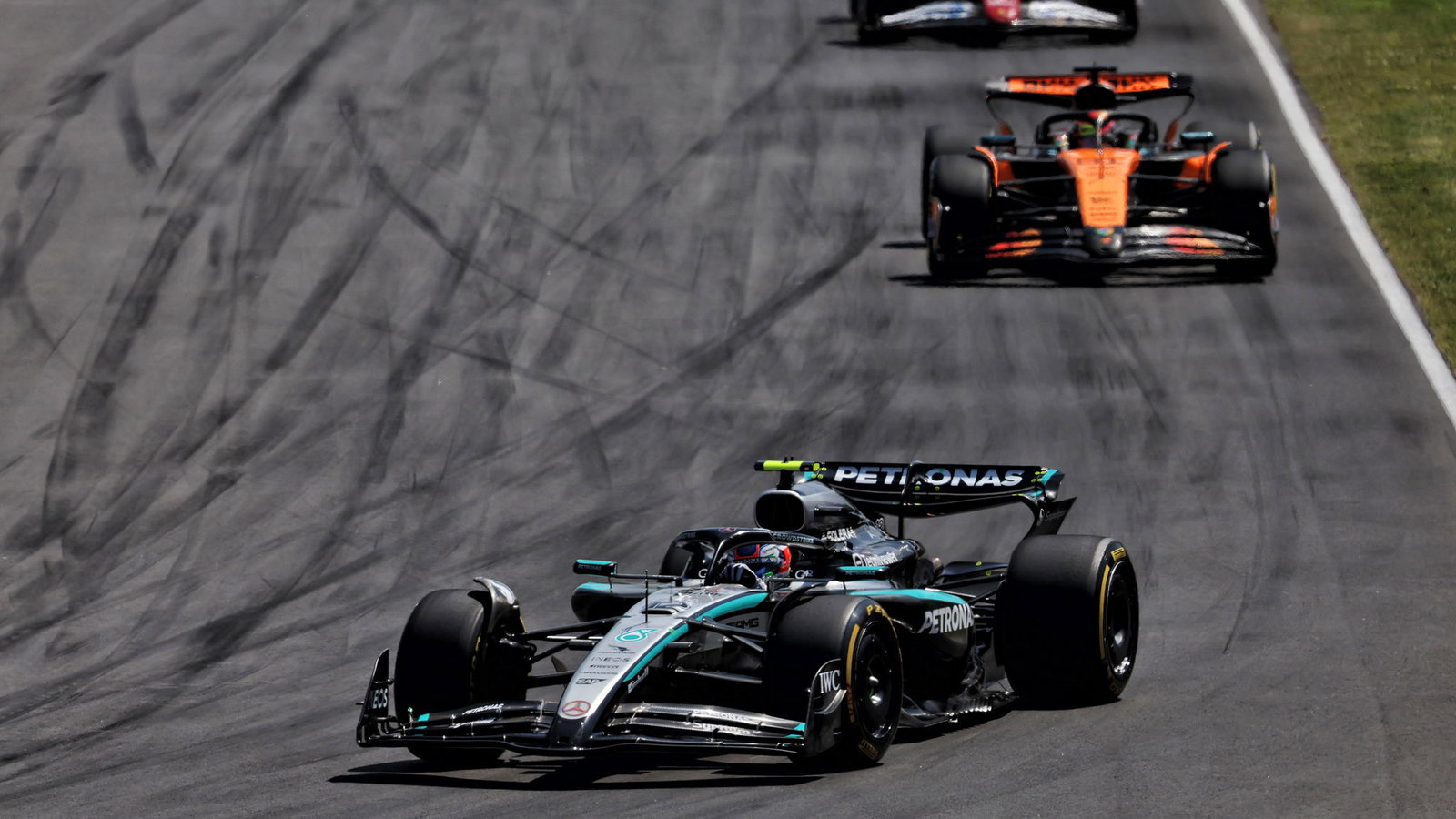 Kimi Antonelli ahead of Oscar Piastri