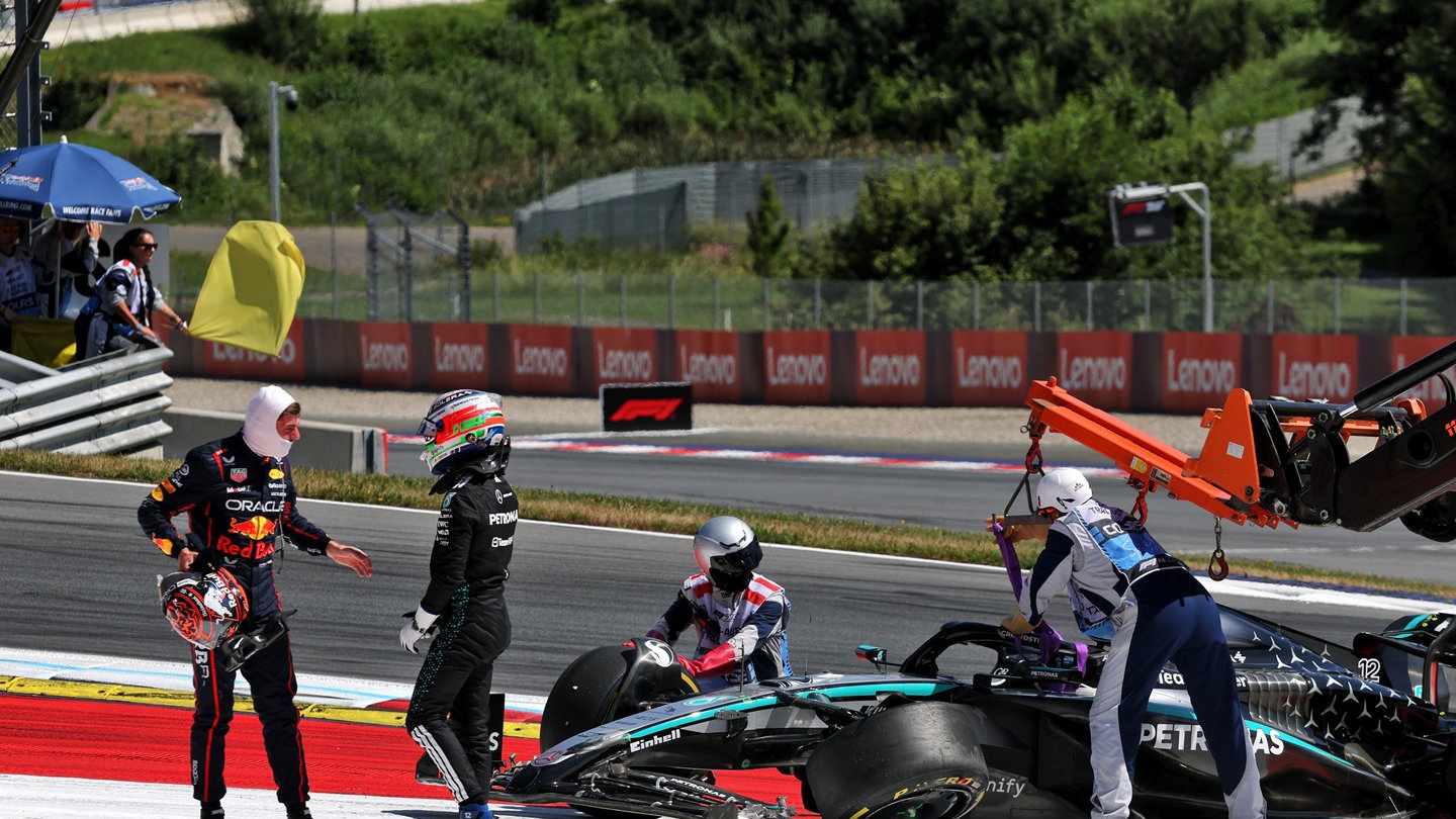 Kimi Antonelli and Max Verstappen