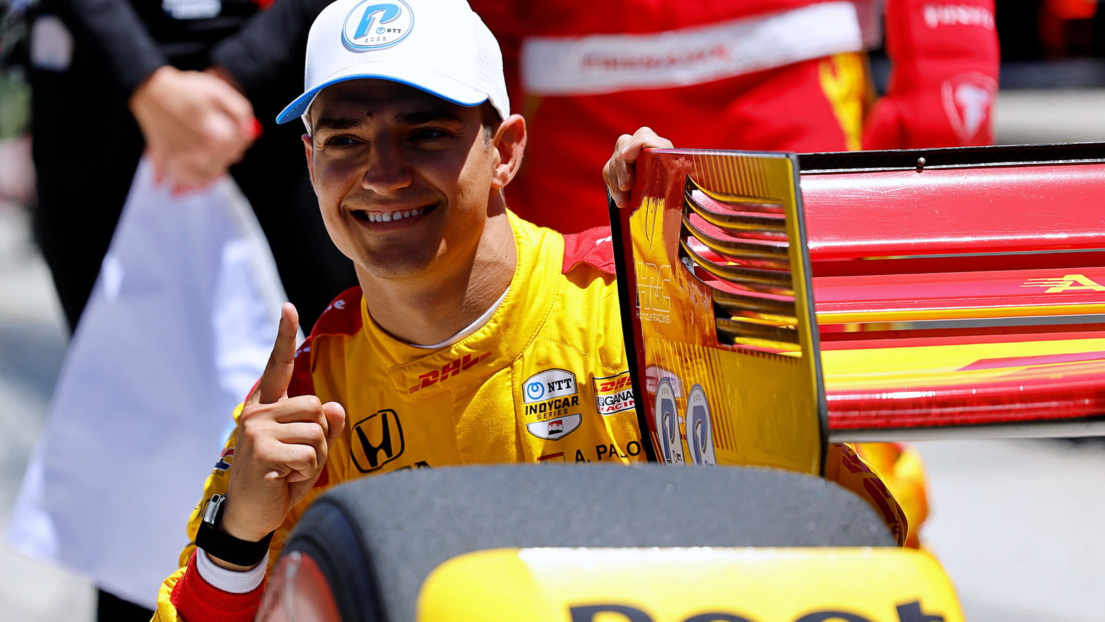 Alex Palou will start on pole at Laguna Seca.