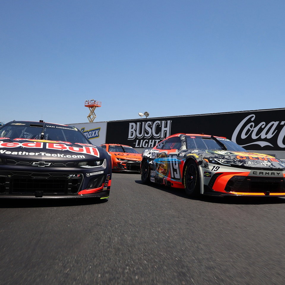 Shane van Gisbergen and Chase Briscoe