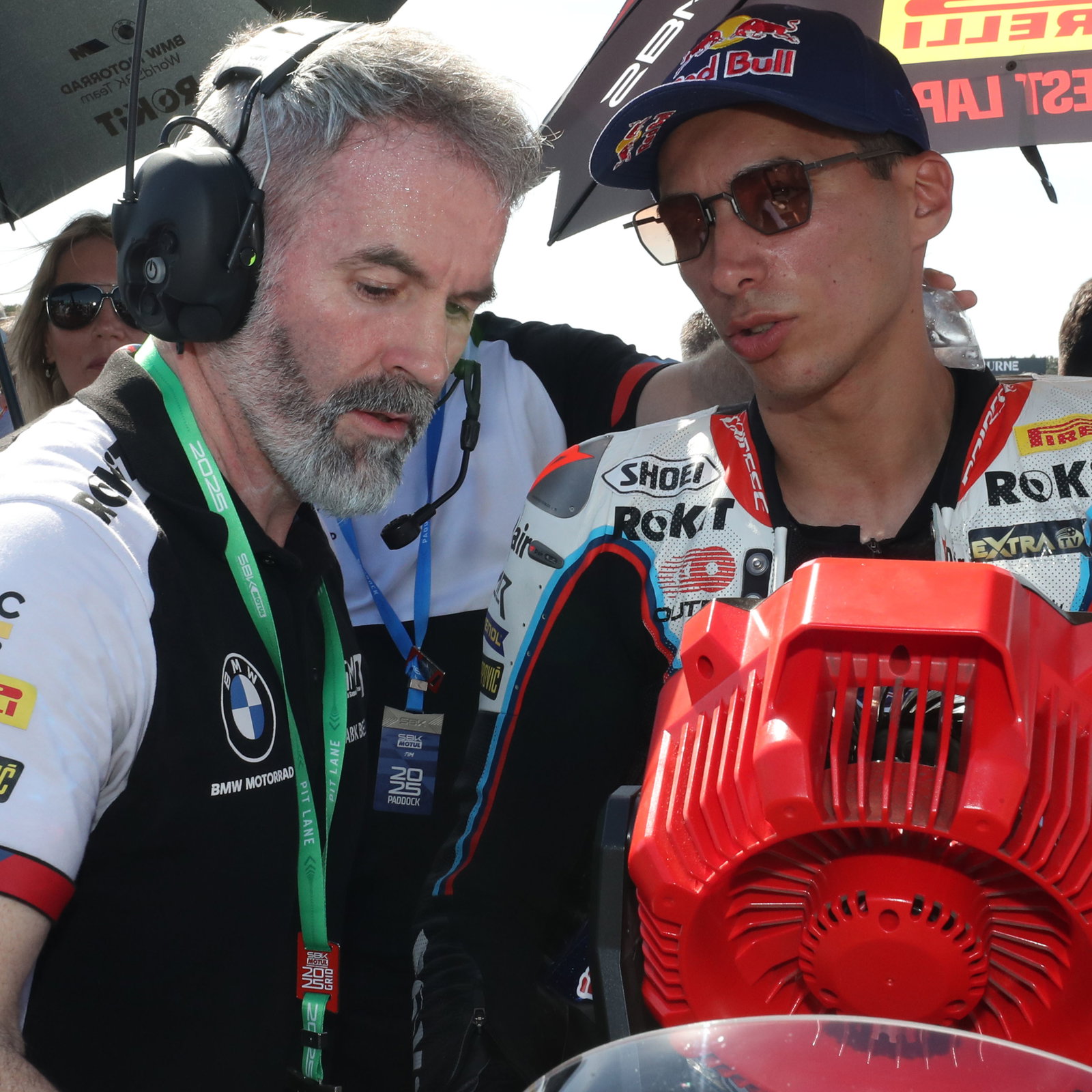 Toprak Razgatlioglu, Phil Marron, 2025 Australian WorldSBK, grid. Credit: Gold and Goose.