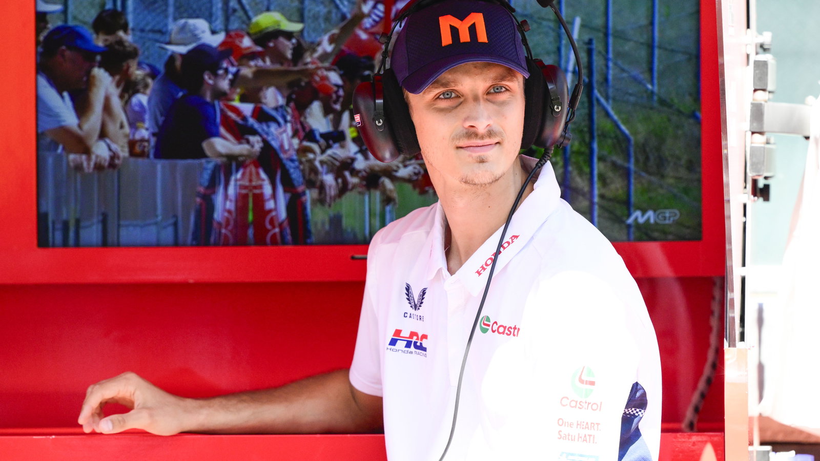 Luca Marini, 2025 MotoGP Italian Grand Prix, pit wall. Credit: Gold and Goose