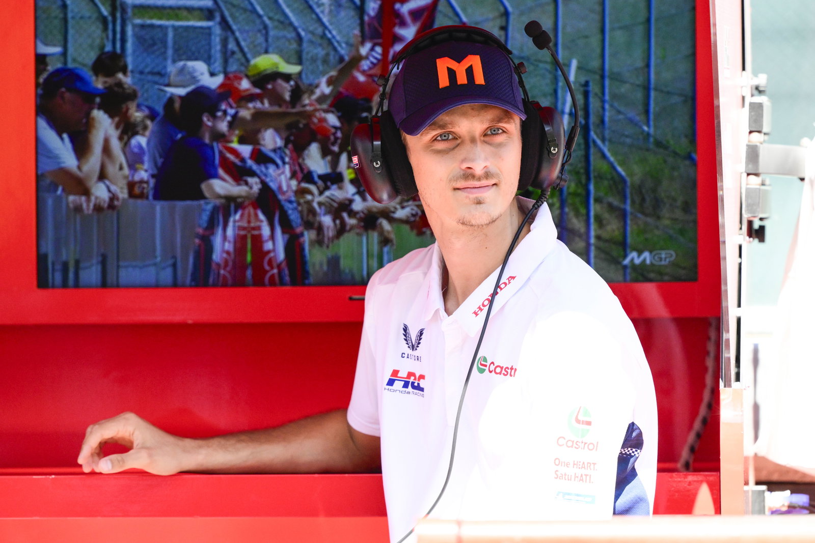 Luca Marini, 2025 MotoGP Italian Grand Prix, pit wall. Credit: Gold and Goose