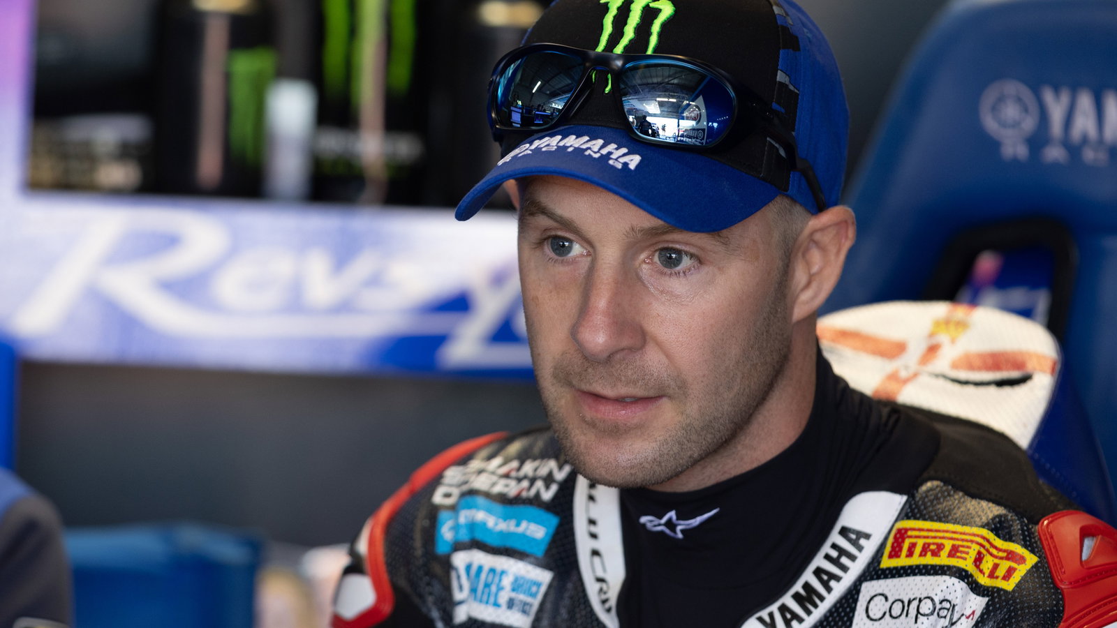 Jonathan Rea, 2025 UK WorldSBK, pit box. Credit: Gold and Goose.