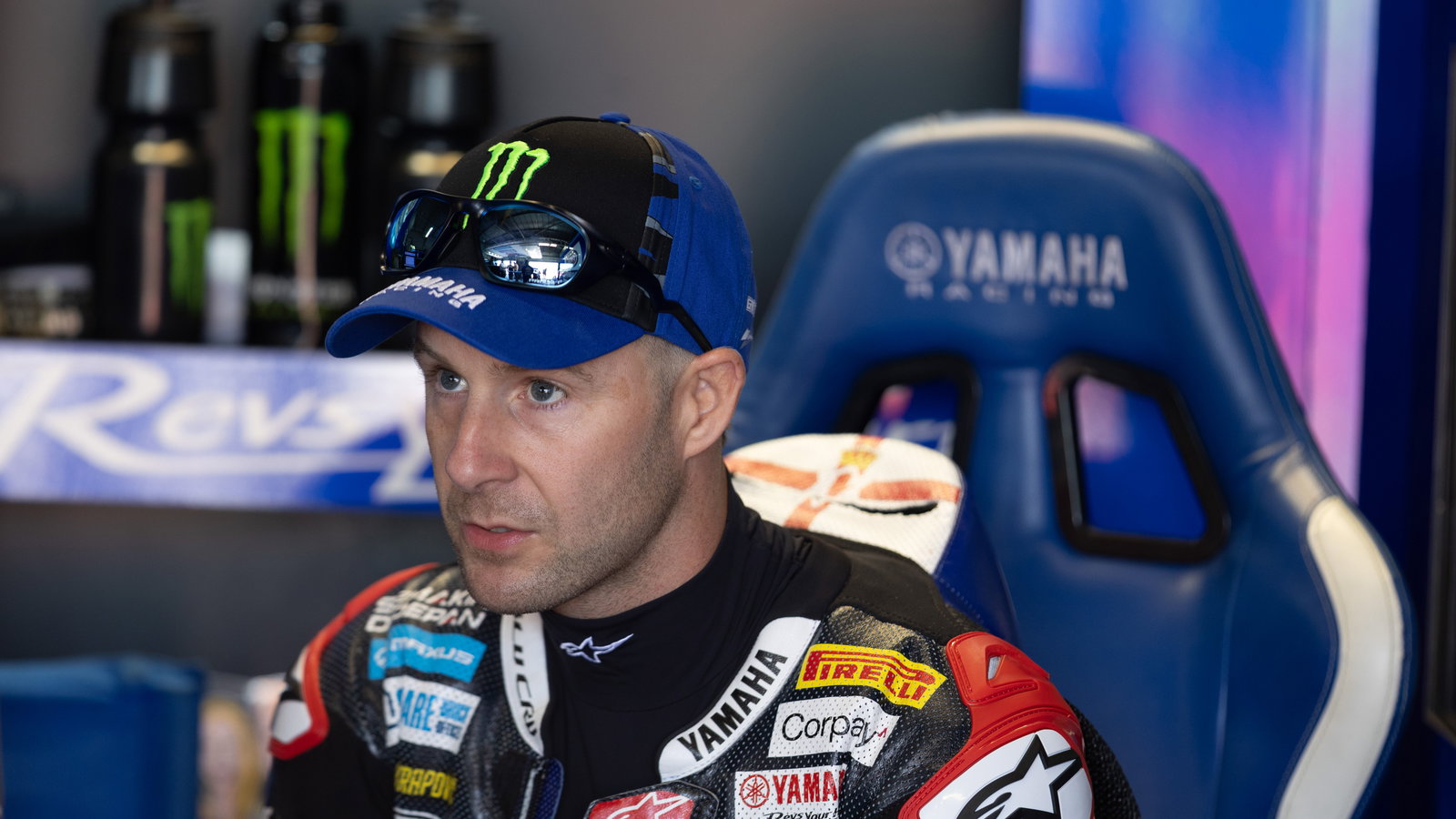 Jonathan Rea, 2025 UK WorldSBK, pit box. Credit: Gold and Goose.