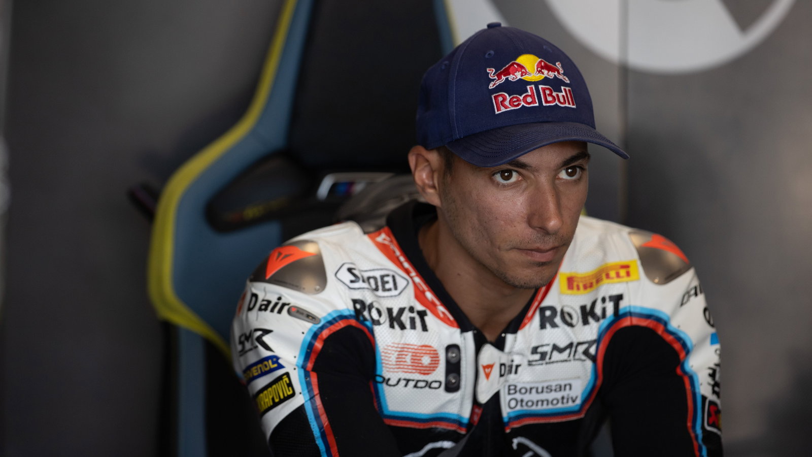 Toprak Razgatlioglu, 2025 Hungarian WorldSBK, pit box. Credit: Gold and Goose.