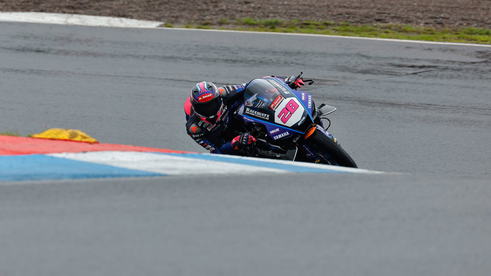 Bradley Ray, 2025 Knockhill BSB. Credit: Ian Hopgood Photgraphy.