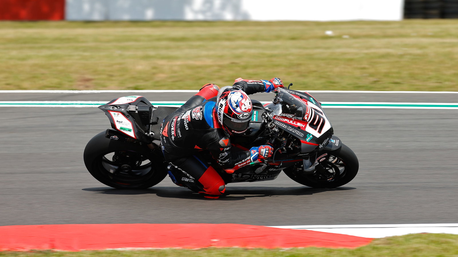 Leon Haslam, 2025 Snetterton BSB. Credit: Ian Hopgood Photography.