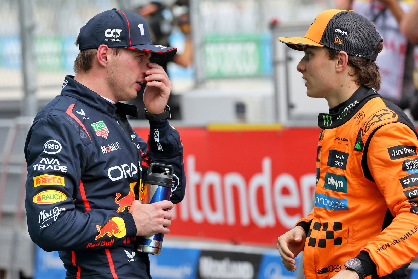 Max Verstappen and Oscar Piastri 