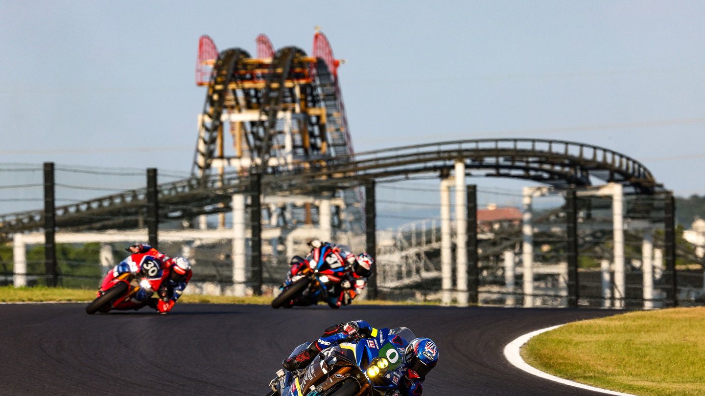 Suzuka 8 Hours action