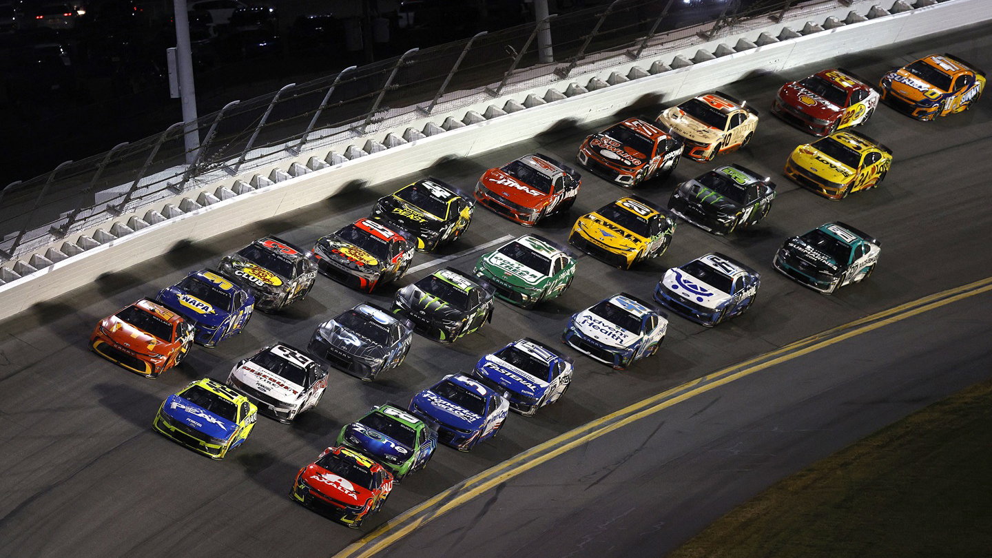 Daytona start