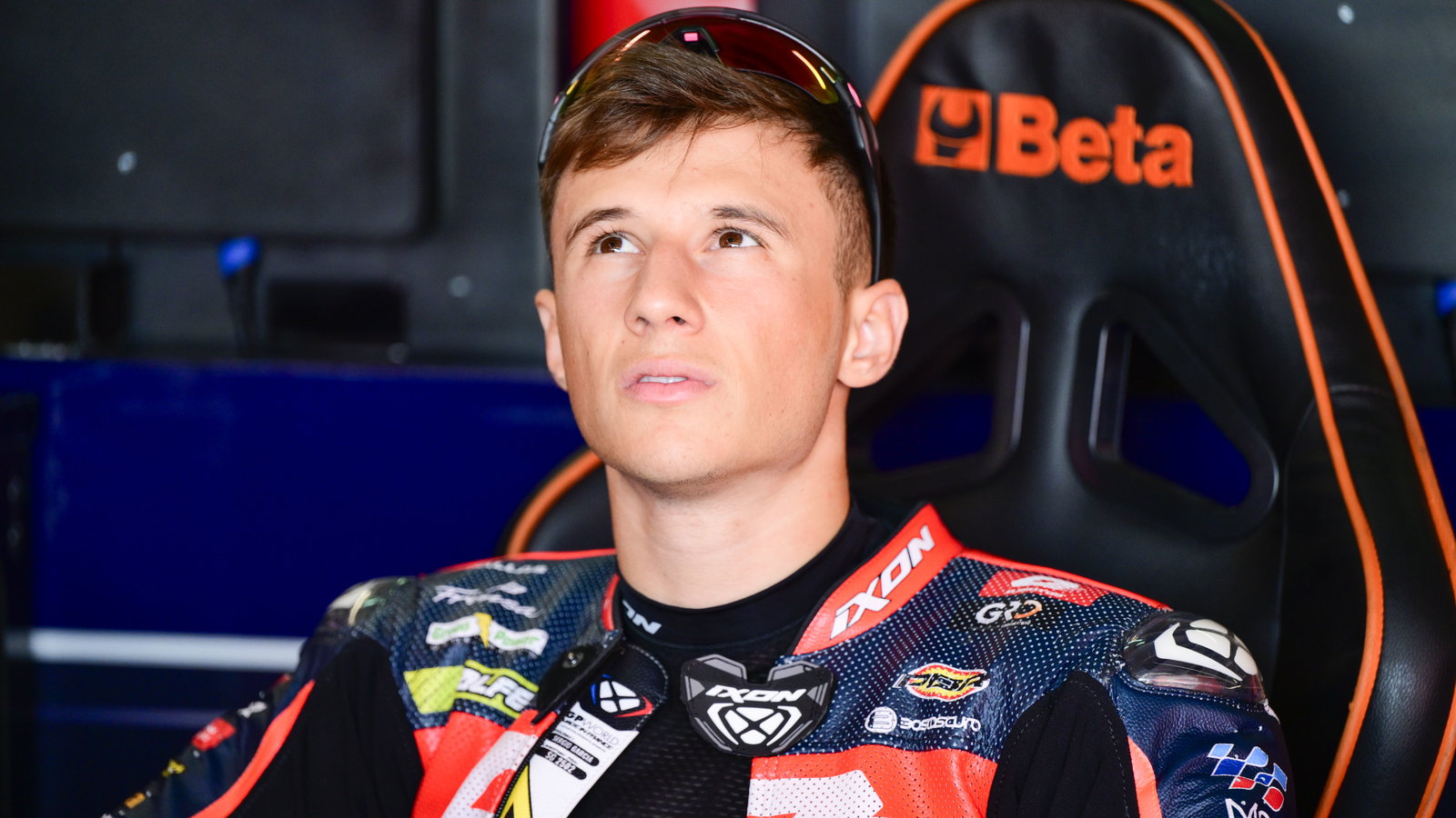 Sergio Garcia, 2025 Moto2 Aragon Grand Prix, pit box. Credit: Gold and Goose.